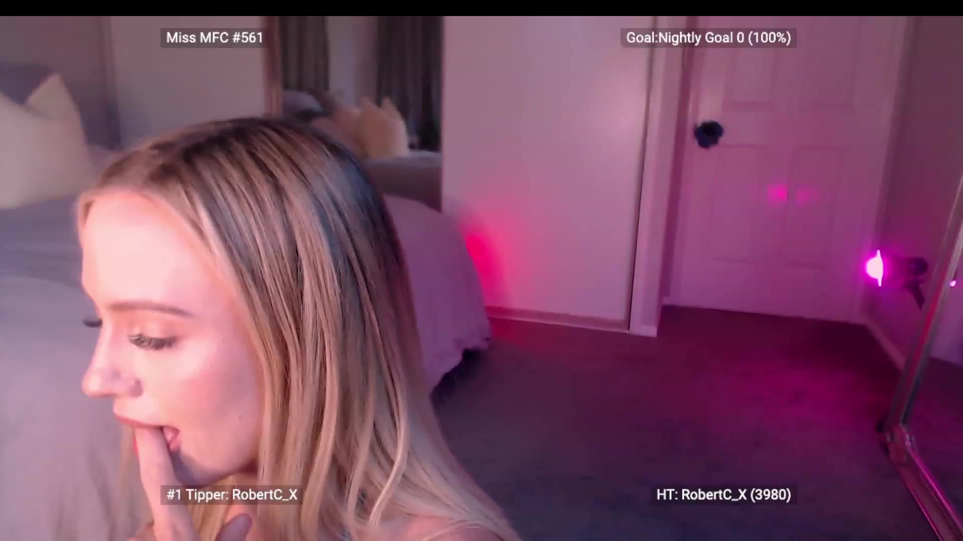 Gallery image thumbnail from OhTiffany's myfreecams stream on, 02/28/2023, 08:13 image 17 of 20