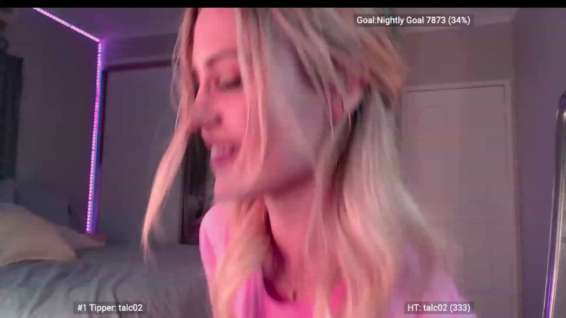 Gallery image thumbnail from OhTiffany's myfreecams stream on, 04/06/2023, 07:37 image 3 of 20