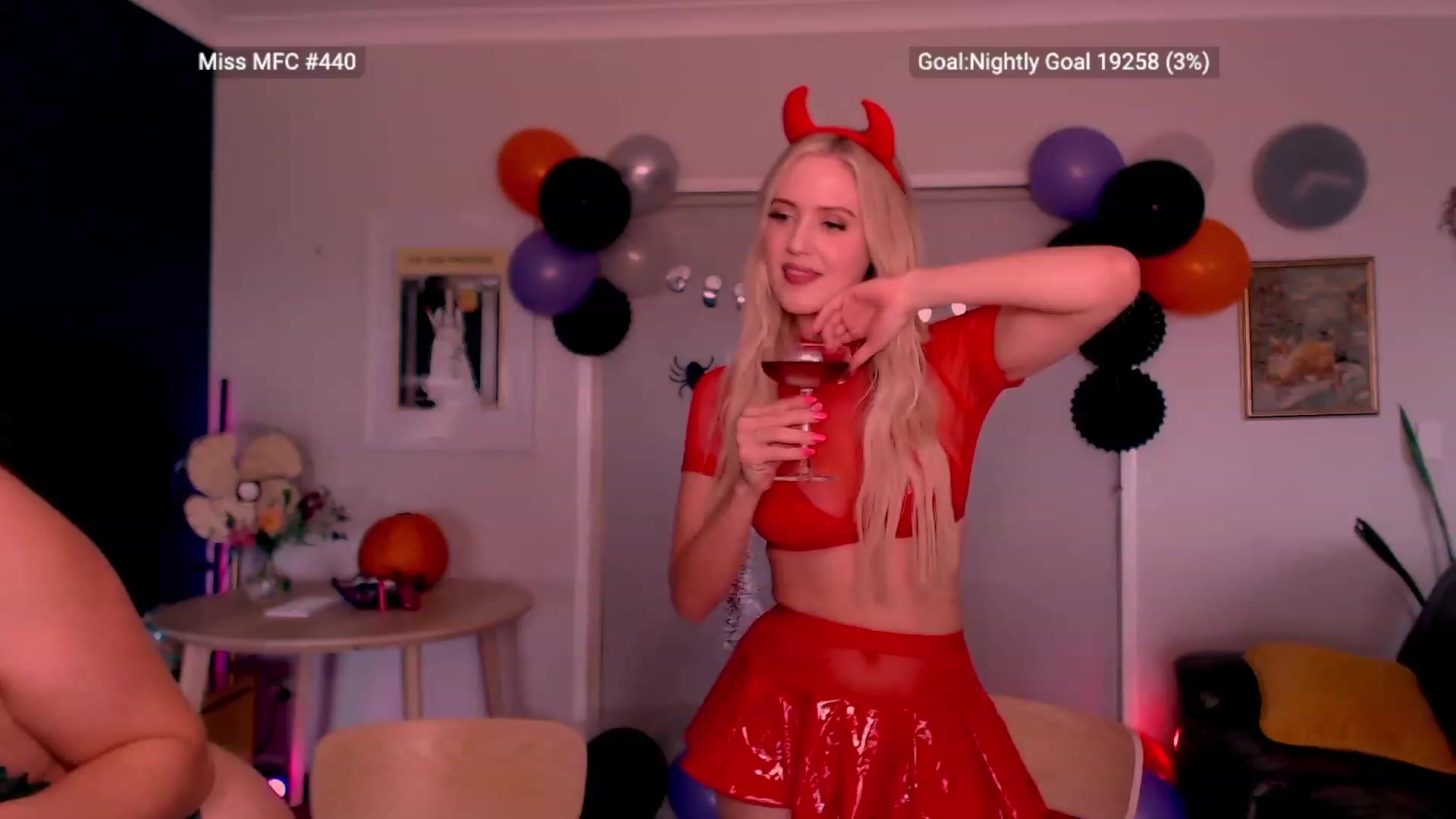 Gallery image thumbnail from OhTiffany's myfreecams stream on, 10/29/2023, 03:38 image 16 of 20