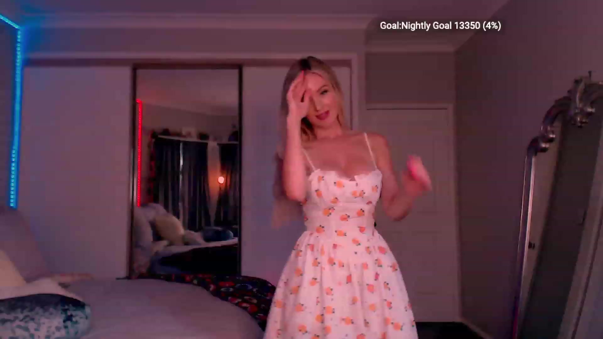 Gallery image thumbnail from OhTiffany's myfreecams stream on, 11/04/2023, 04:58 image 16 of 20