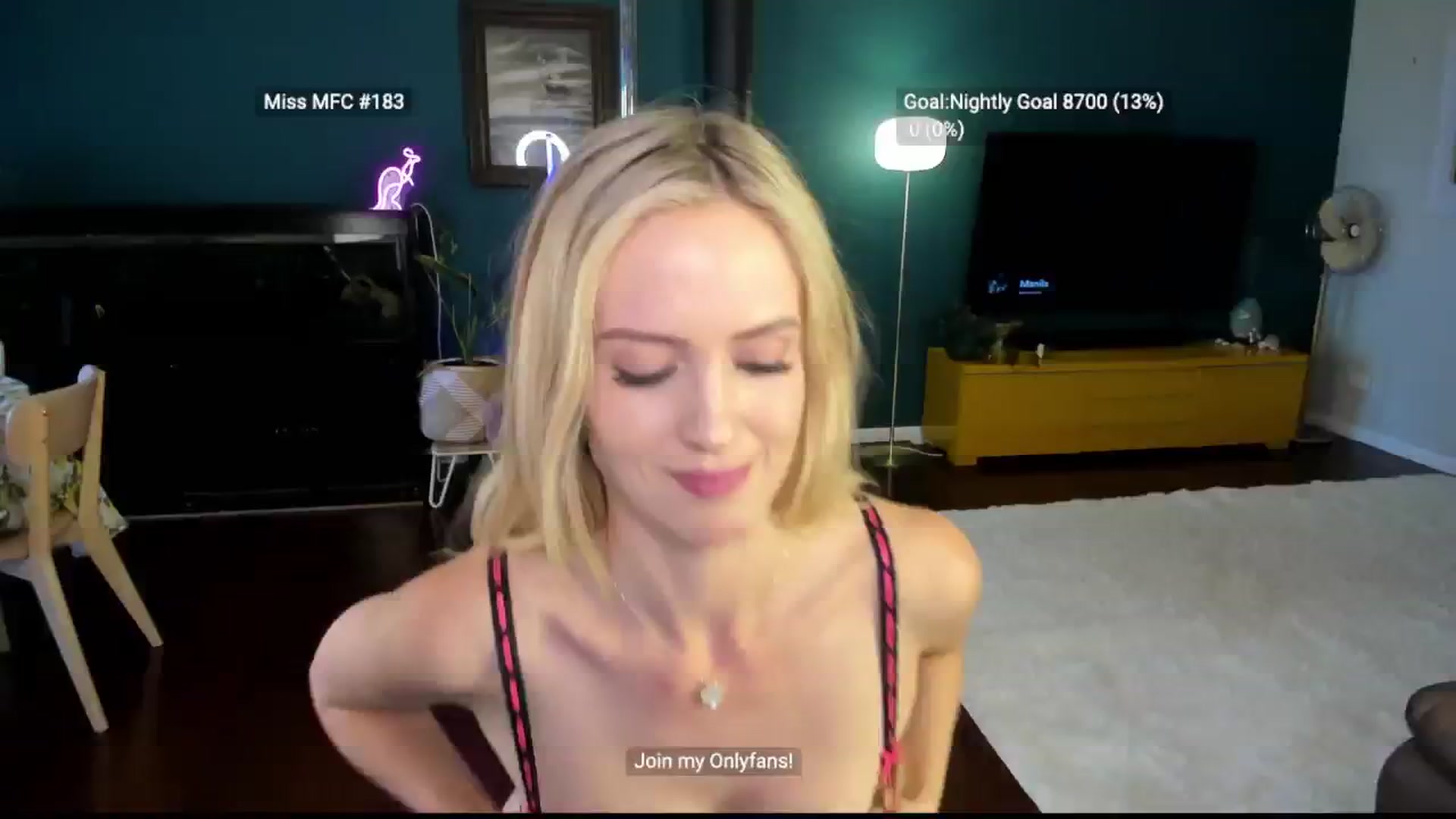 Gallery image thumbnail from OhTiffany's myfreecams stream on, 05/03/2024, 04:59 image 2 of 20