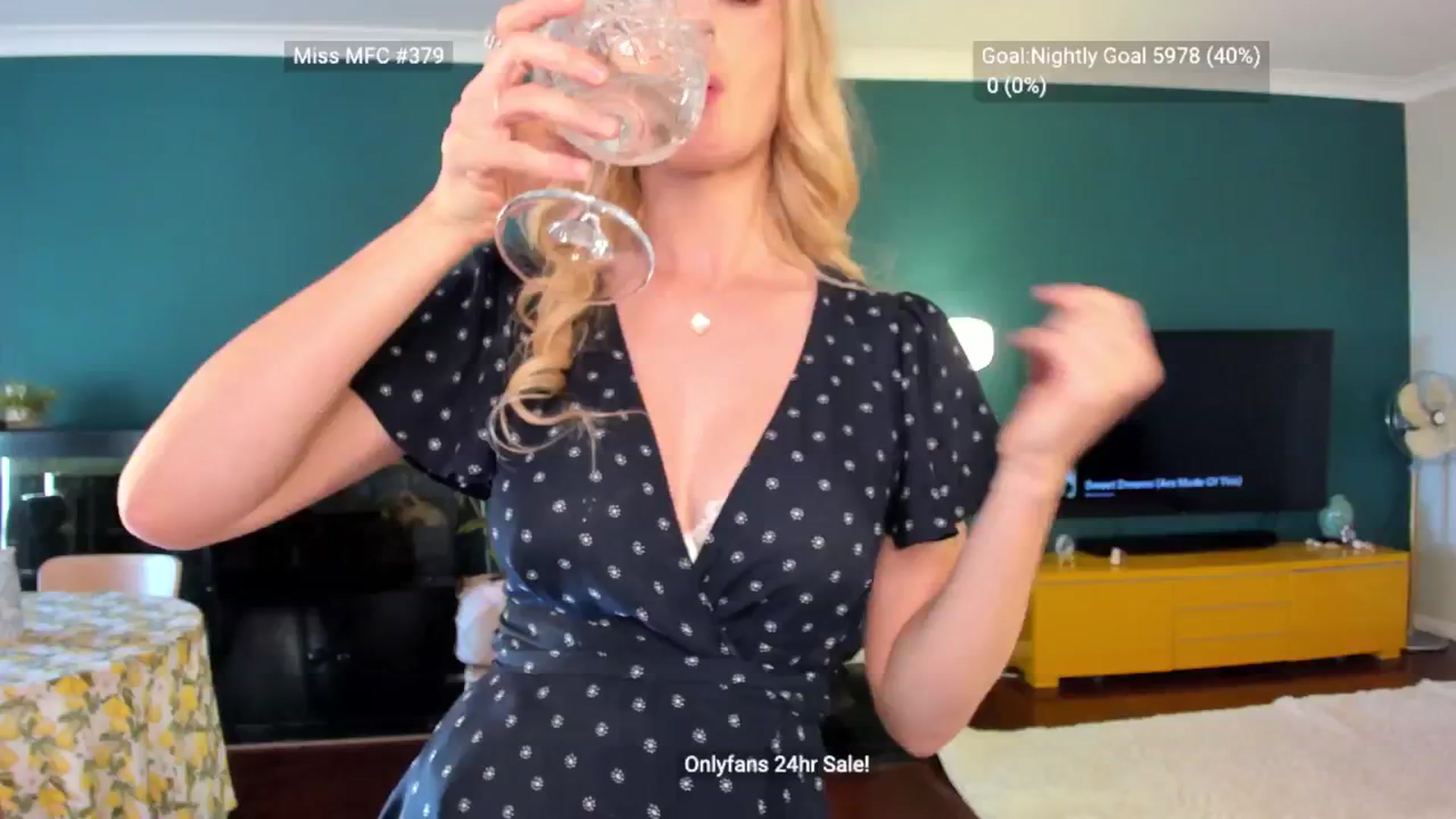 Gallery image thumbnail from OhTiffany's myfreecams stream on, 05/18/2024, 06:44 image 14 of 20