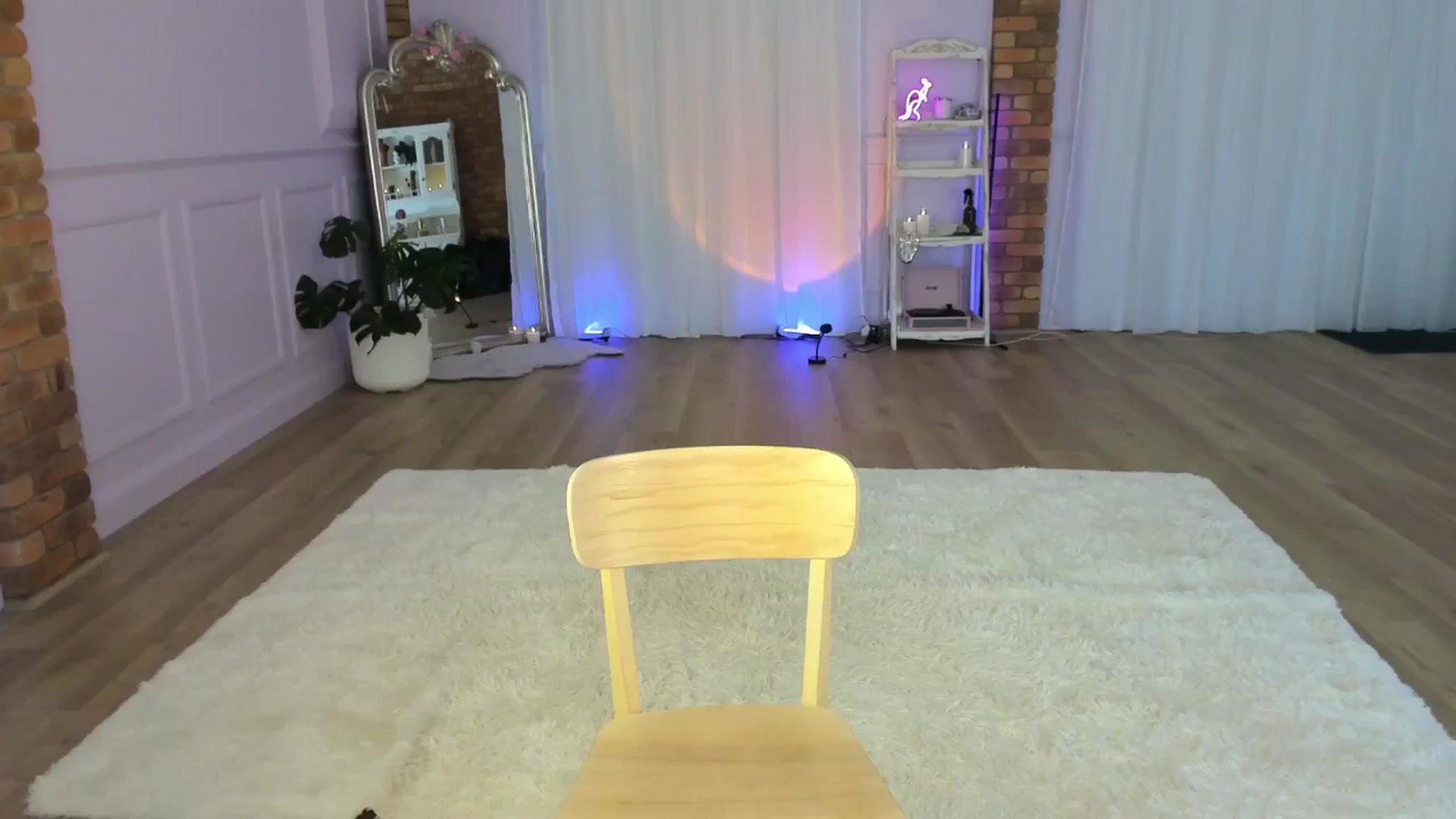 Gallery image thumbnail from OhTiffany's myfreecams stream on, 08/18/2024, 06:18 image 12 of 20