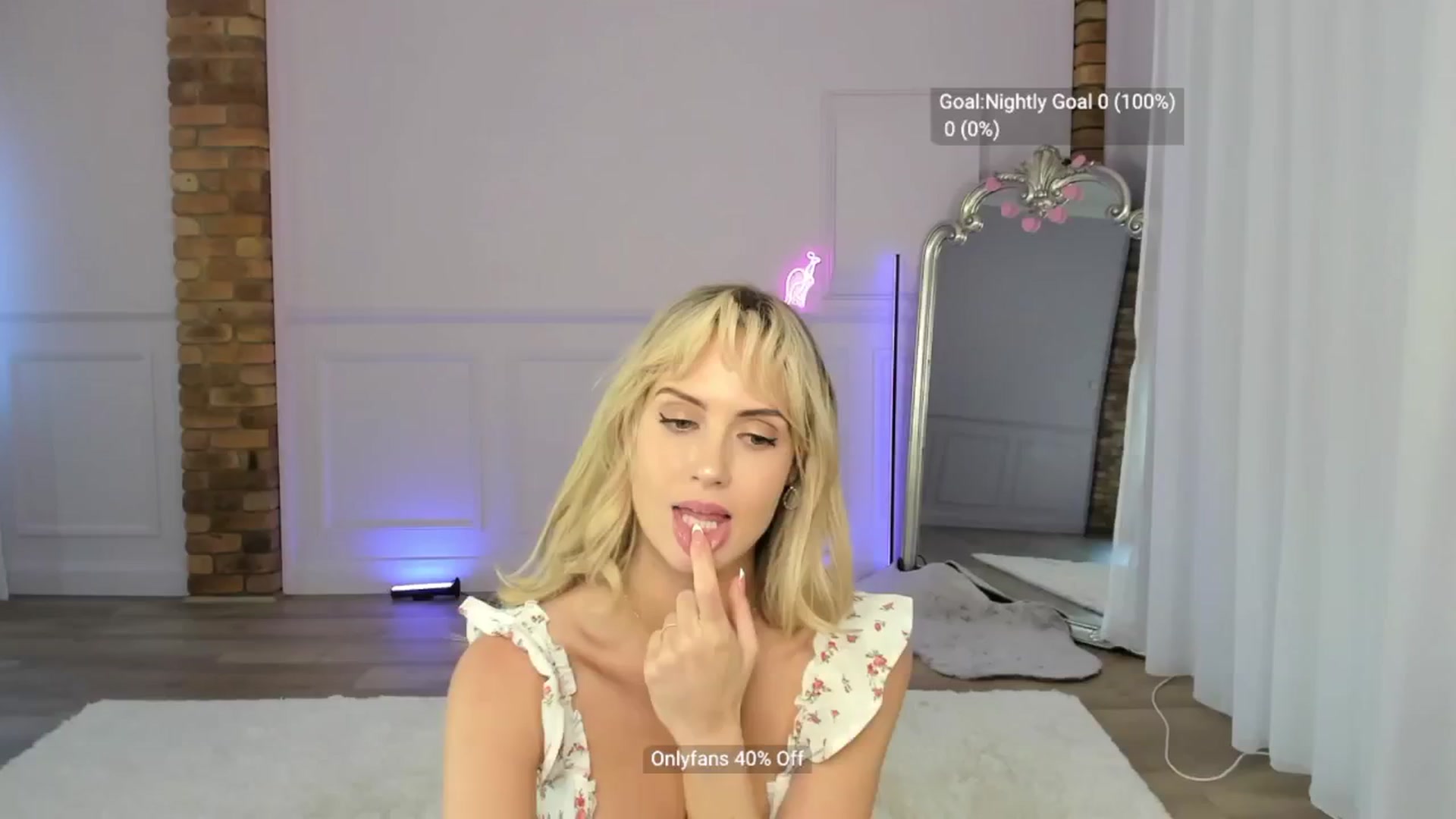 Gallery image thumbnail from OhTiffany's myfreecams stream on, 10/19/2024, 07:56 image 9 of 20