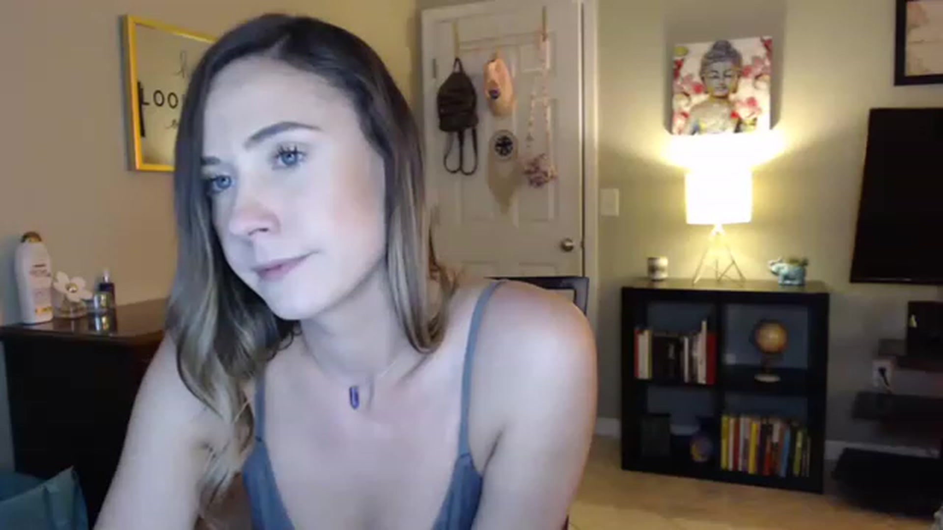 Gallery image thumbnail from OhYesCeleste's myfreecams stream on, 12/06/2022, 11:33 image 18 of 20