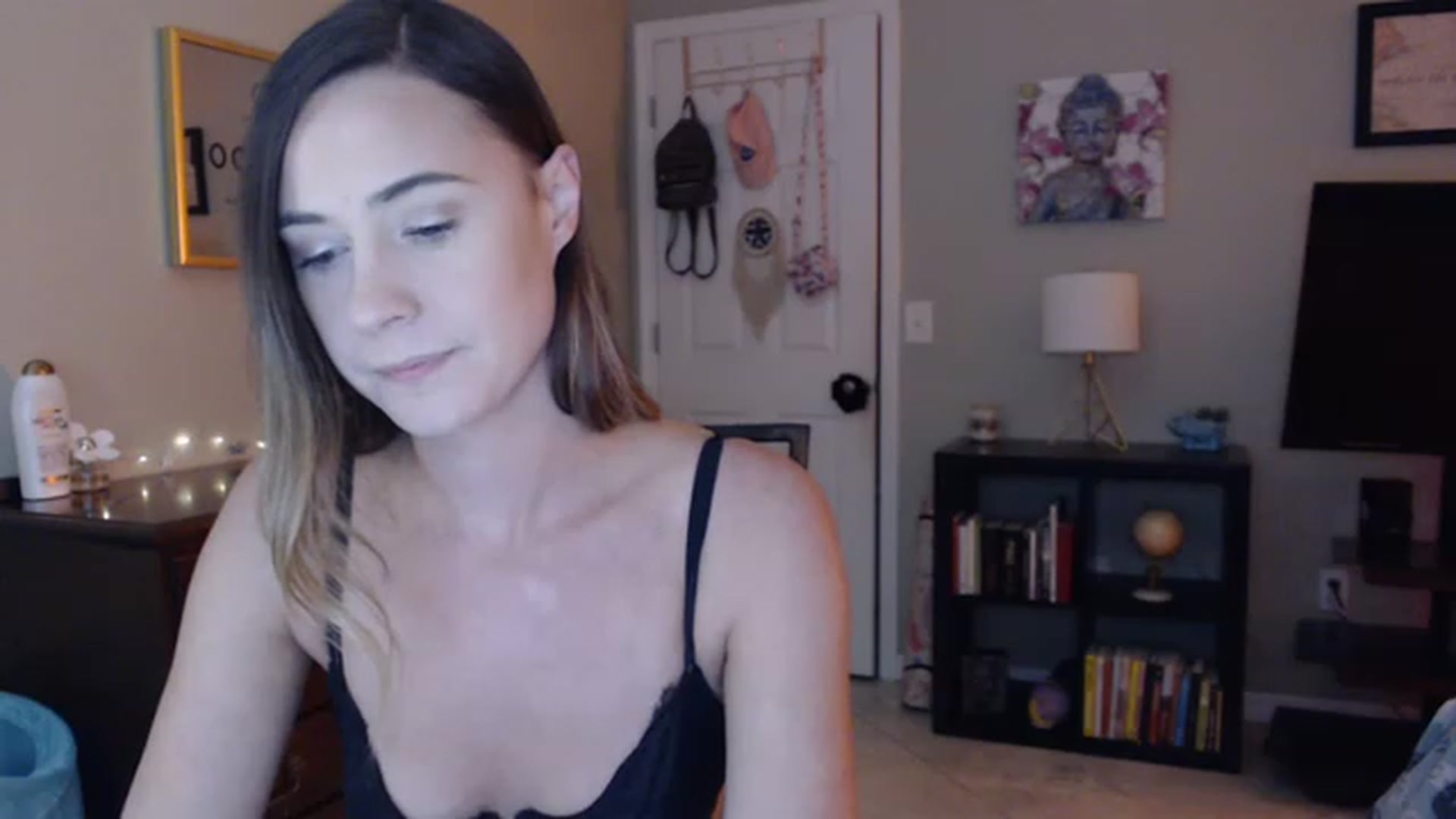 Gallery image thumbnail from OhYesCeleste's myfreecams stream on, 12/18/2022, 09:49 image 19 of 20