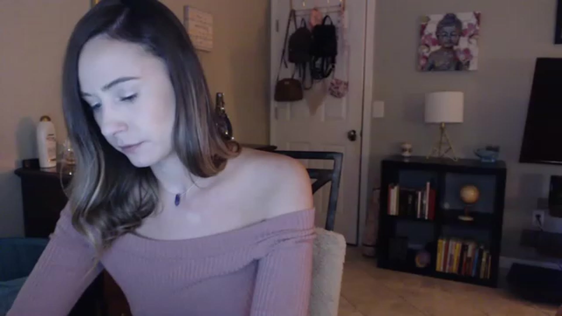 Gallery image thumbnail from OhYesCeleste's myfreecams stream on, 12/27/2022, 14:30 image 5 of 20