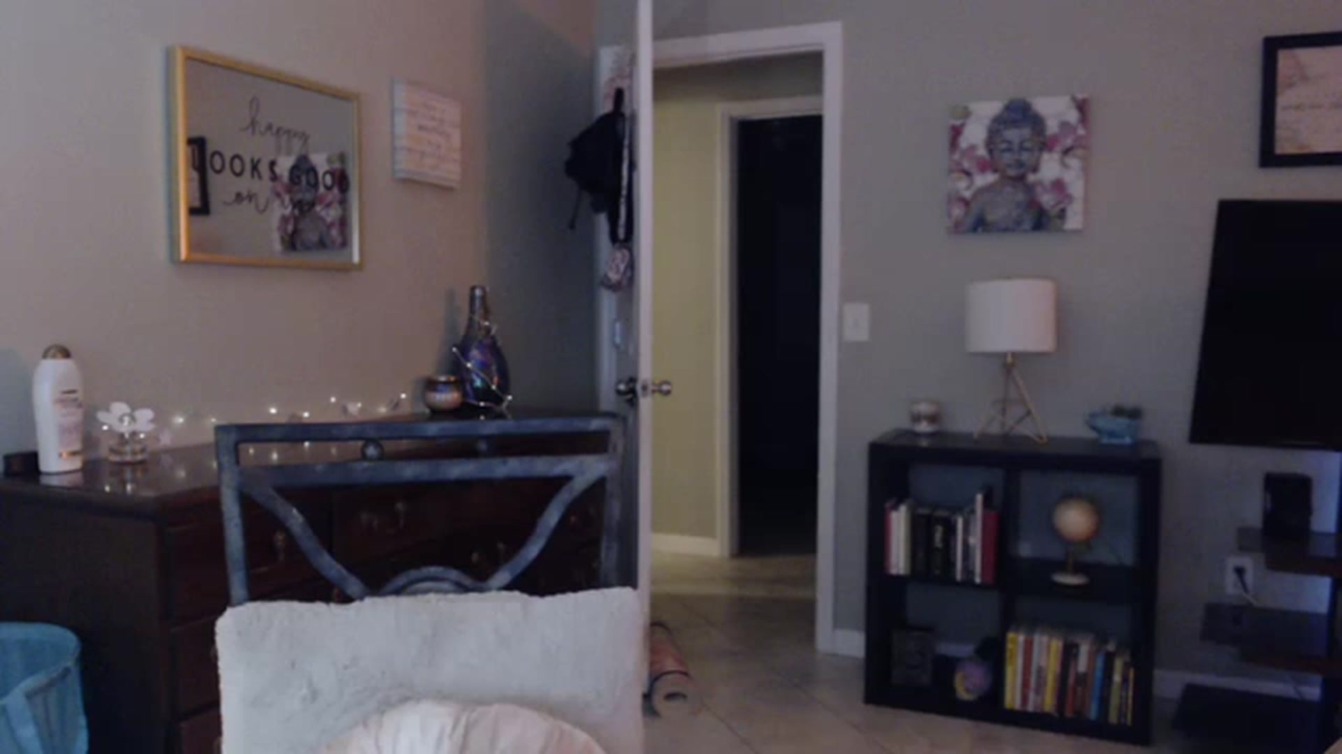 Gallery image thumbnail from OhYesCeleste's myfreecams stream on, 12/29/2022, 10:05 image 14 of 20