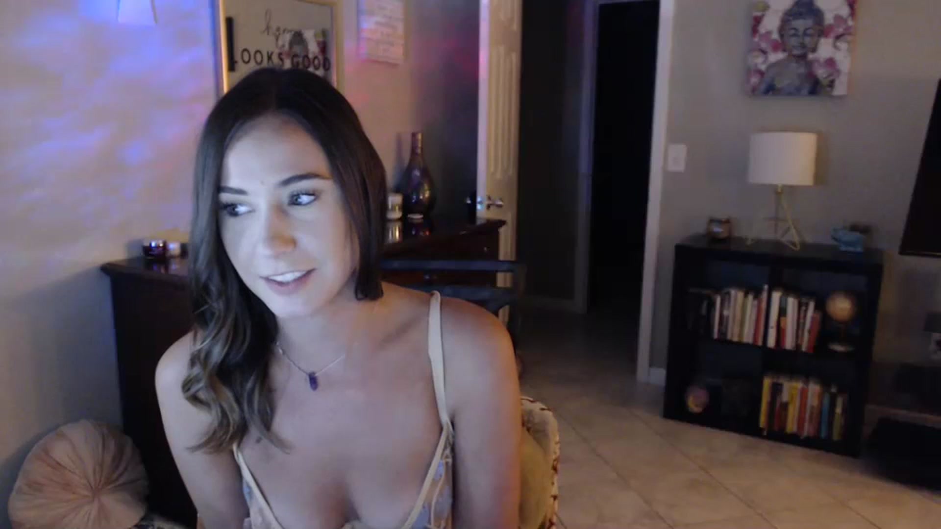 Gallery image thumbnail from OhYesCeleste's myfreecams stream on, 07/01/2023, 08:36 image 15 of 20