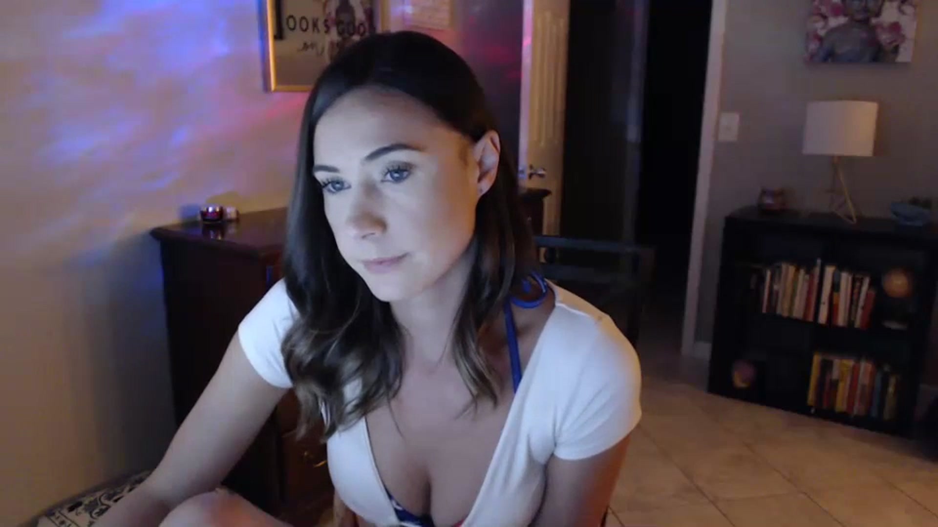 Gallery image thumbnail from OhYesCeleste's myfreecams stream on, 07/04/2023, 09:25 image 20 of 20