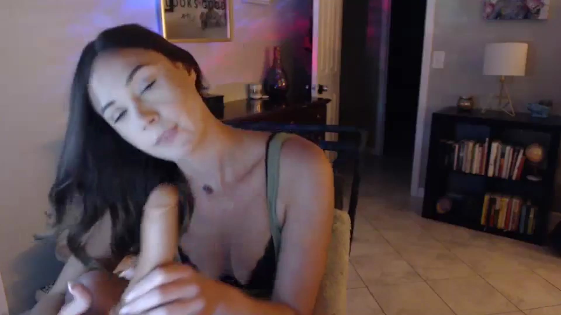 Gallery image thumbnail from OhYesCeleste's myfreecams stream on, 08/13/2023, 10:06 image 4 of 20