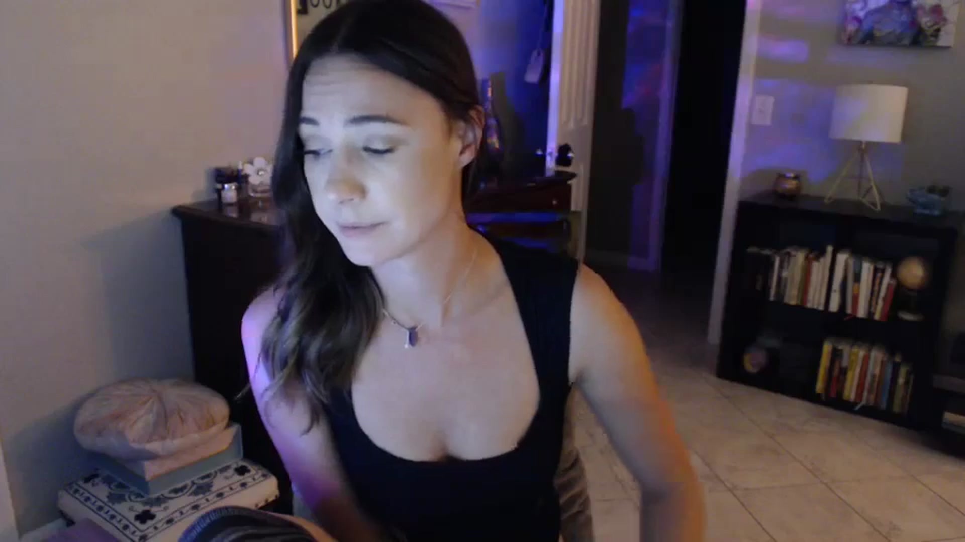 Gallery image thumbnail from OhYesCeleste's myfreecams stream on, 10/08/2023, 09:56 image 3 of 20