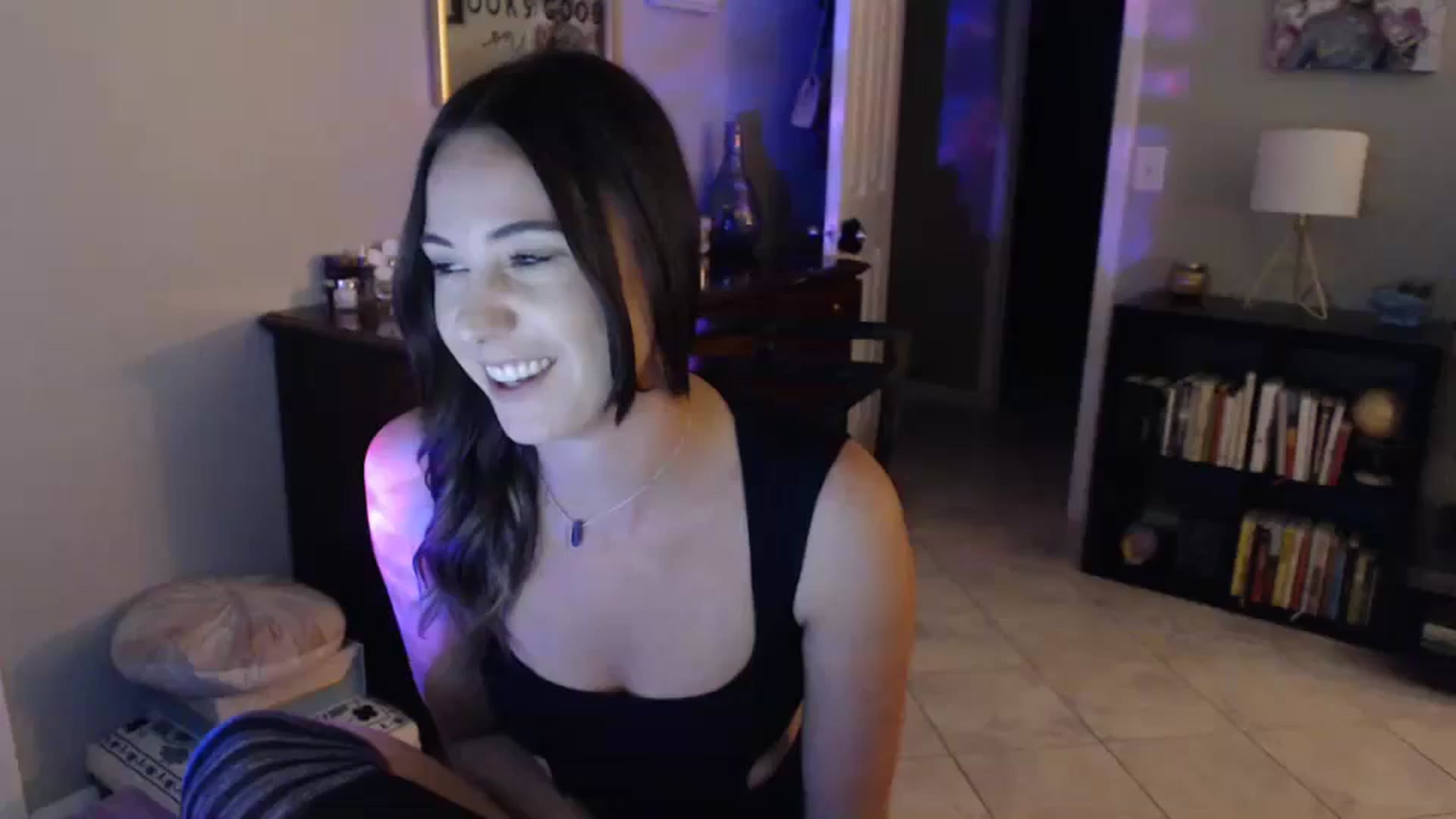 Gallery image thumbnail from OhYesCeleste's myfreecams stream on, 10/08/2023, 09:56 image 1 of 20