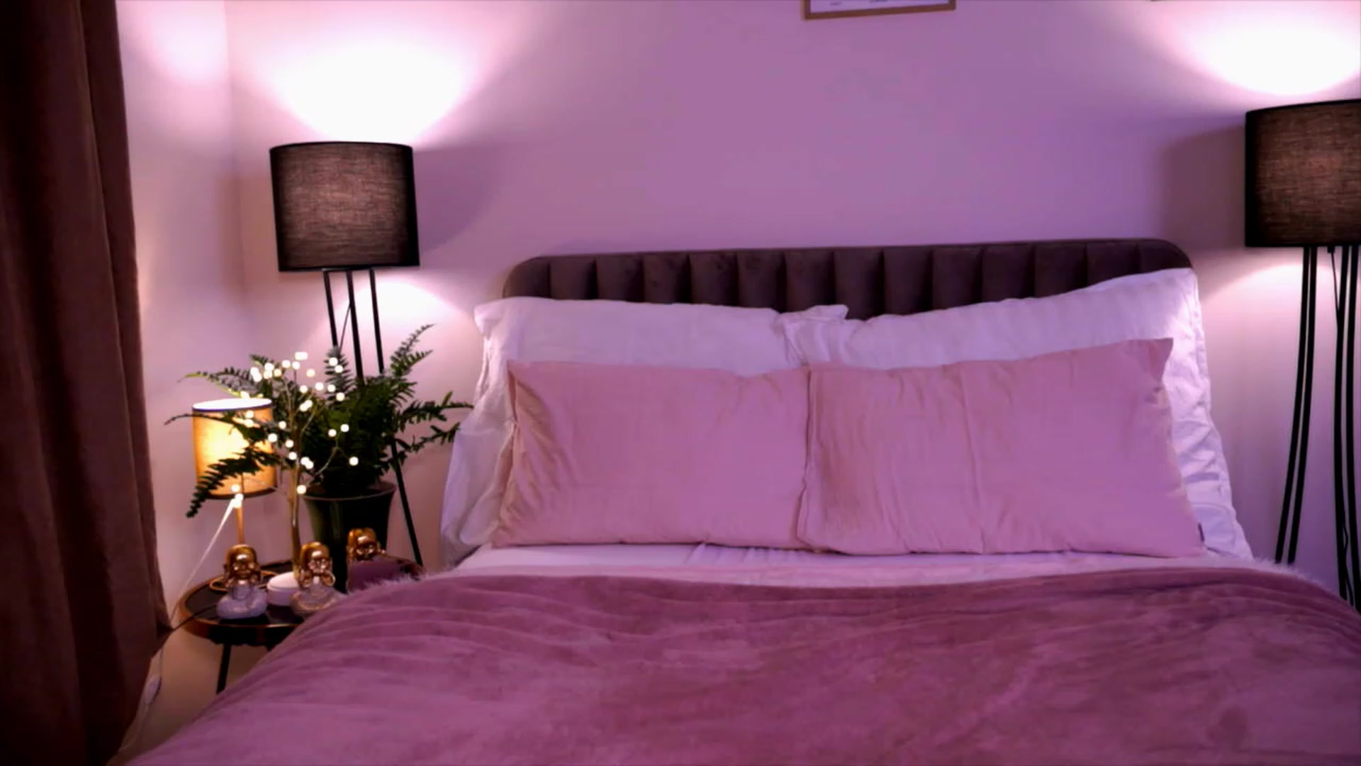 Gallery image thumbnail from Oh_Honey_Baby's myfreecams stream on, 02/04/2023, 24:06 image 15 of 20