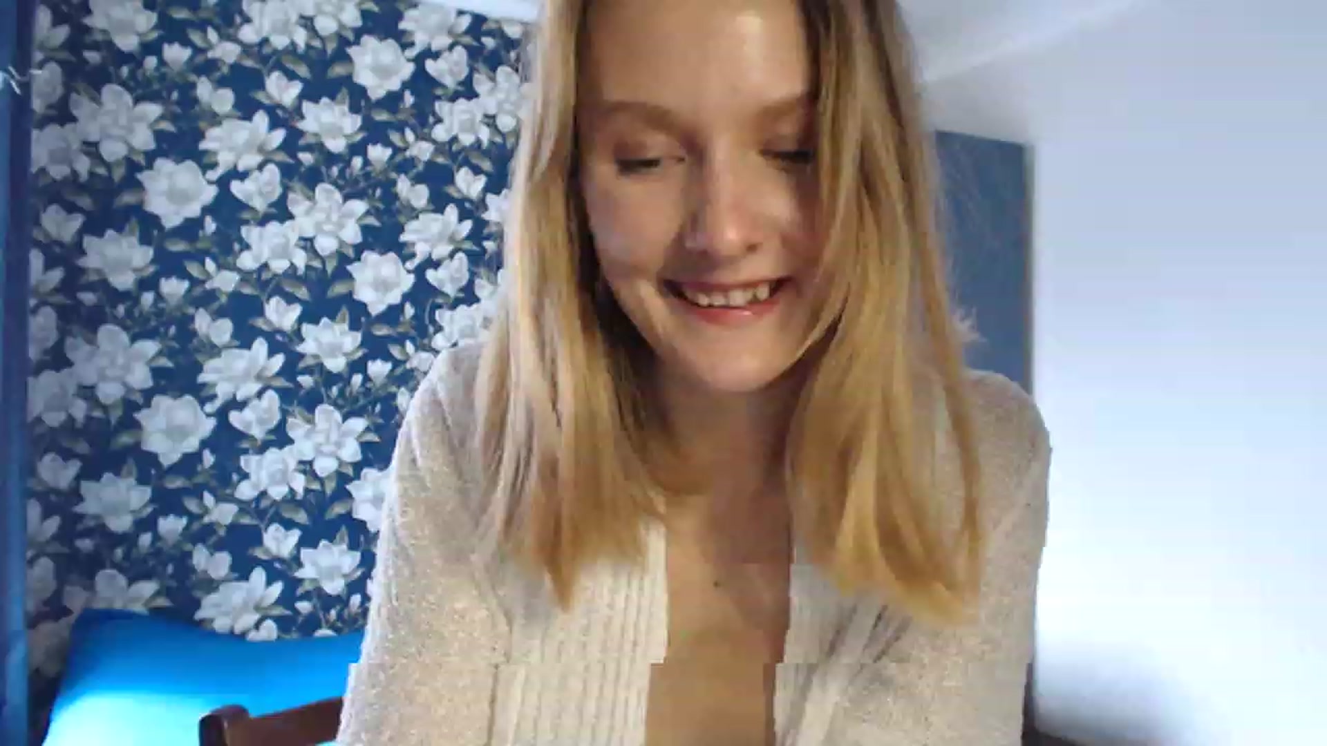 Gallery image thumbnail from Oh_Lily's myfreecams stream on, 02/03/2023, 10:58 image 17 of 20