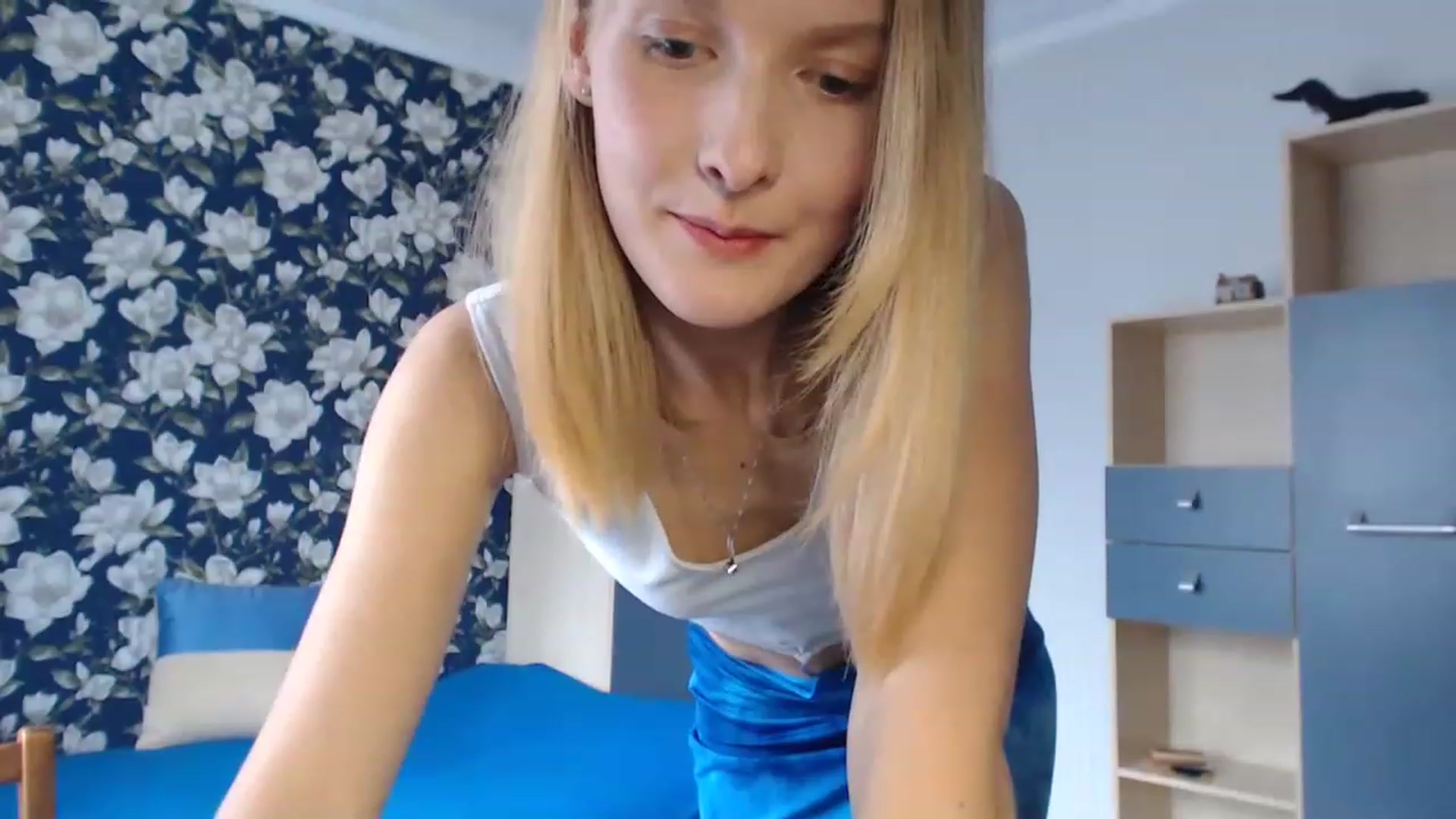 Gallery image thumbnail from Oh_Lily's myfreecams stream on, 02/17/2023, 12:32 image 15 of 20