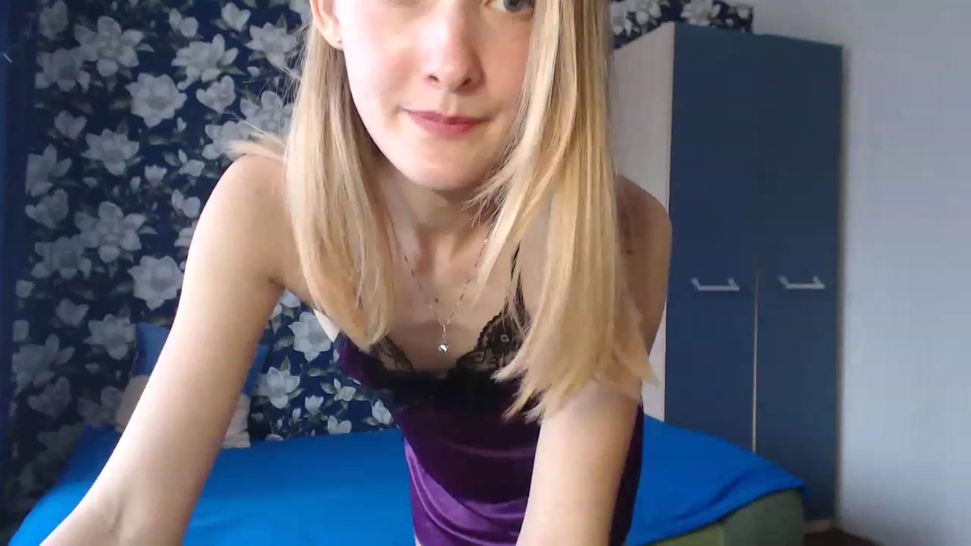 Gallery image thumbnail from Oh_Lily's myfreecams stream on, 03/15/2023, 12:18 image 18 of 20