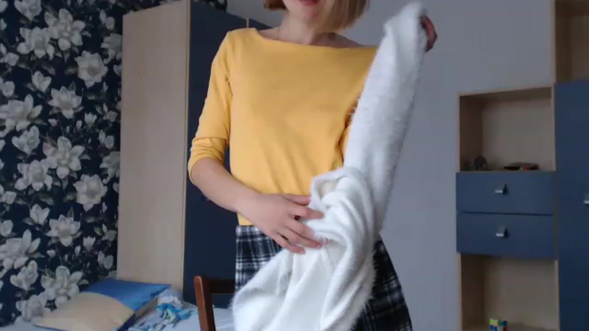 Gallery image thumbnail from Oh_Lily's myfreecams stream on, 03/29/2023, 09:53 image 13 of 20