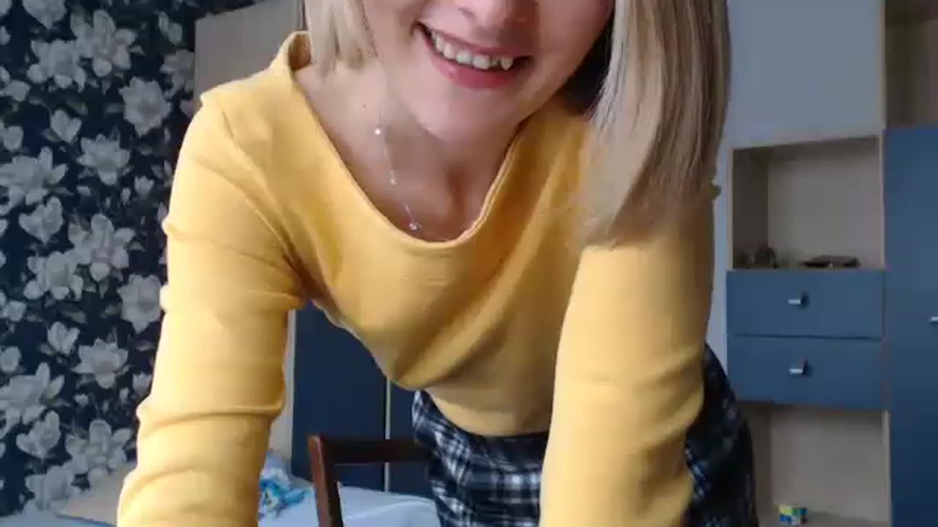 Gallery image thumbnail from Oh_Lily's myfreecams stream on, 03/29/2023, 09:53 image 14 of 20