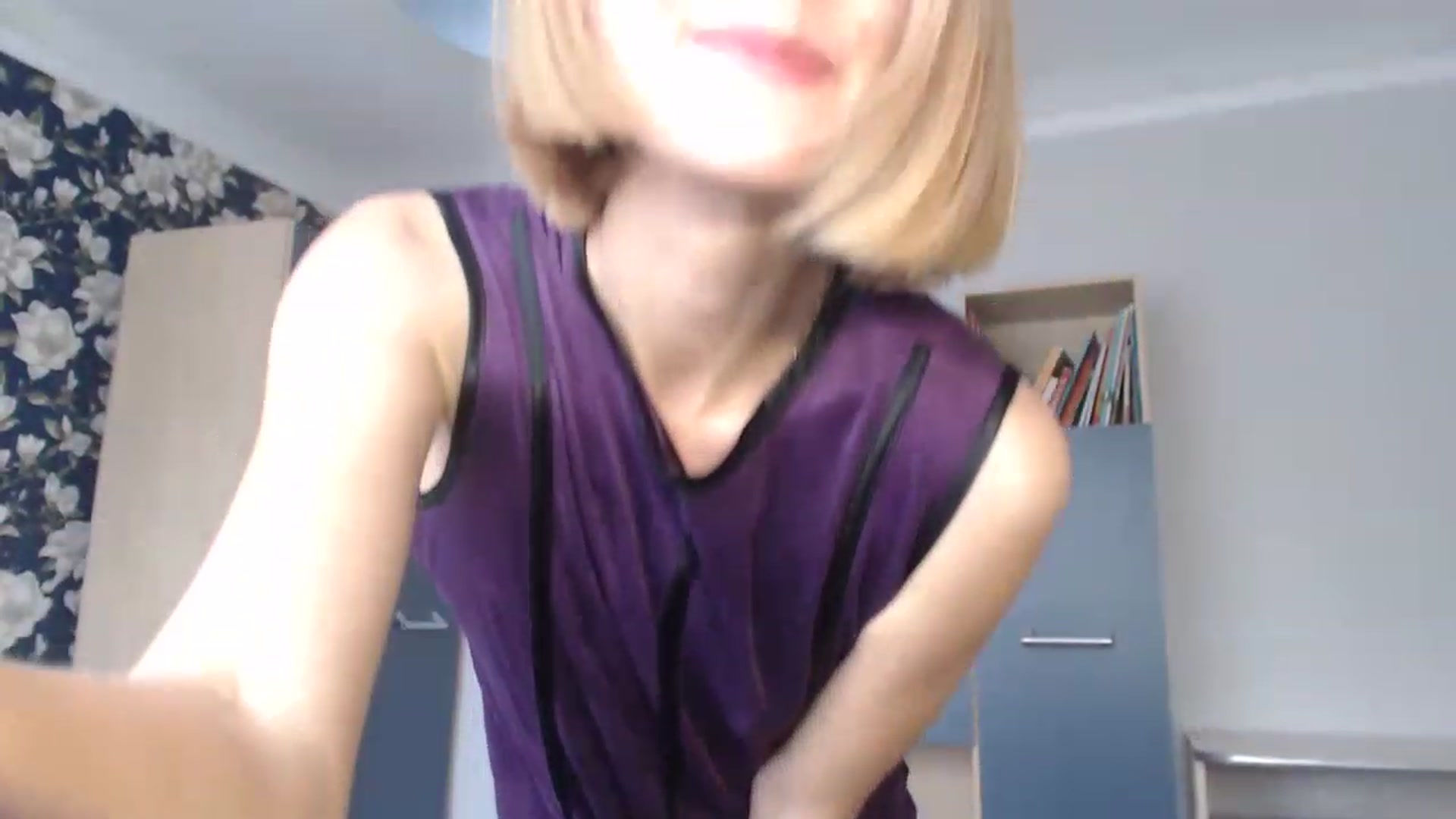 Gallery image thumbnail from Oh_Lily's myfreecams stream on, 04/06/2023, 09:21 image 17 of 20