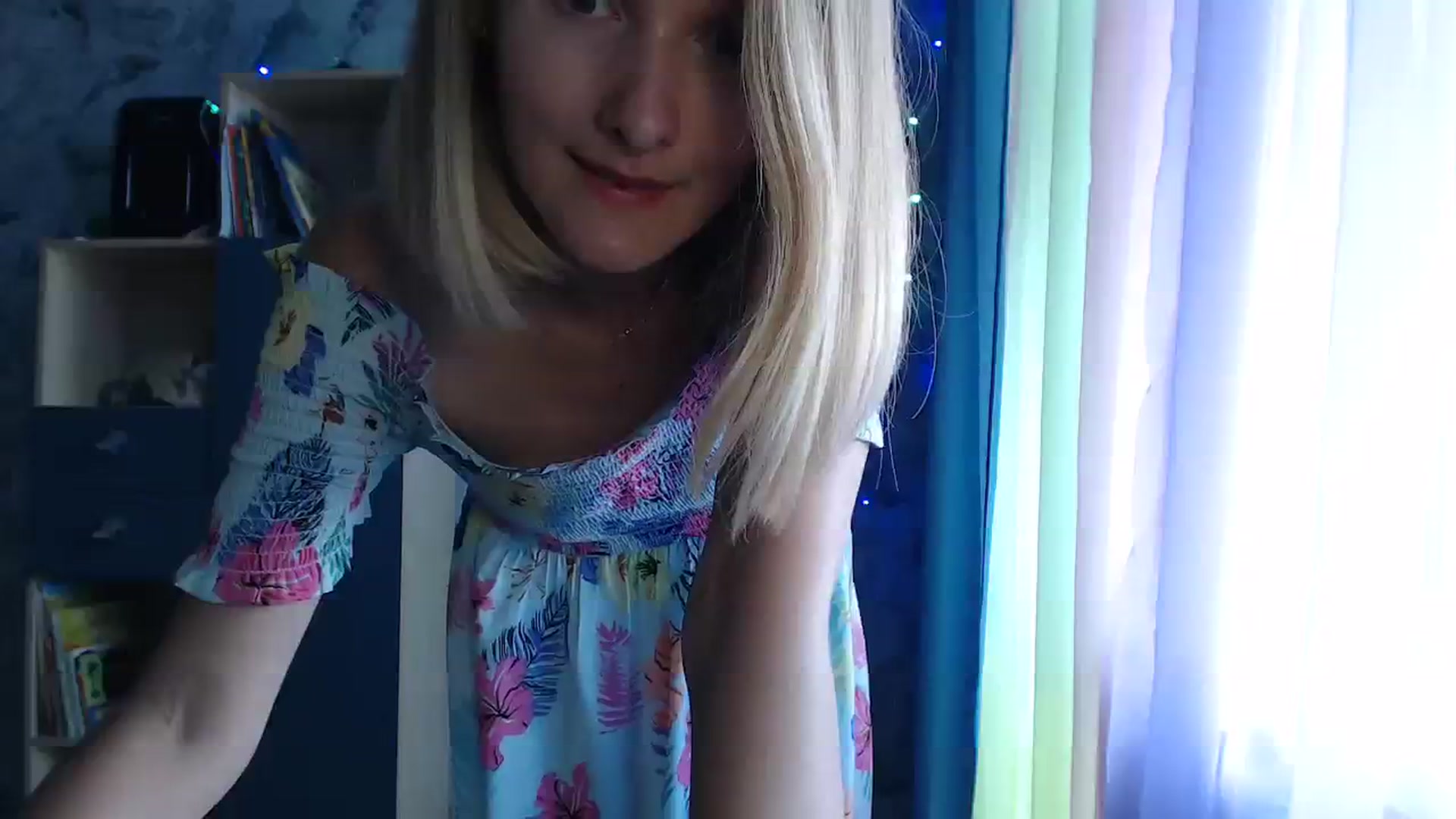 Gallery image thumbnail from Oh_Lily's myfreecams stream on, 08/17/2023, 11:18 image 7 of 20