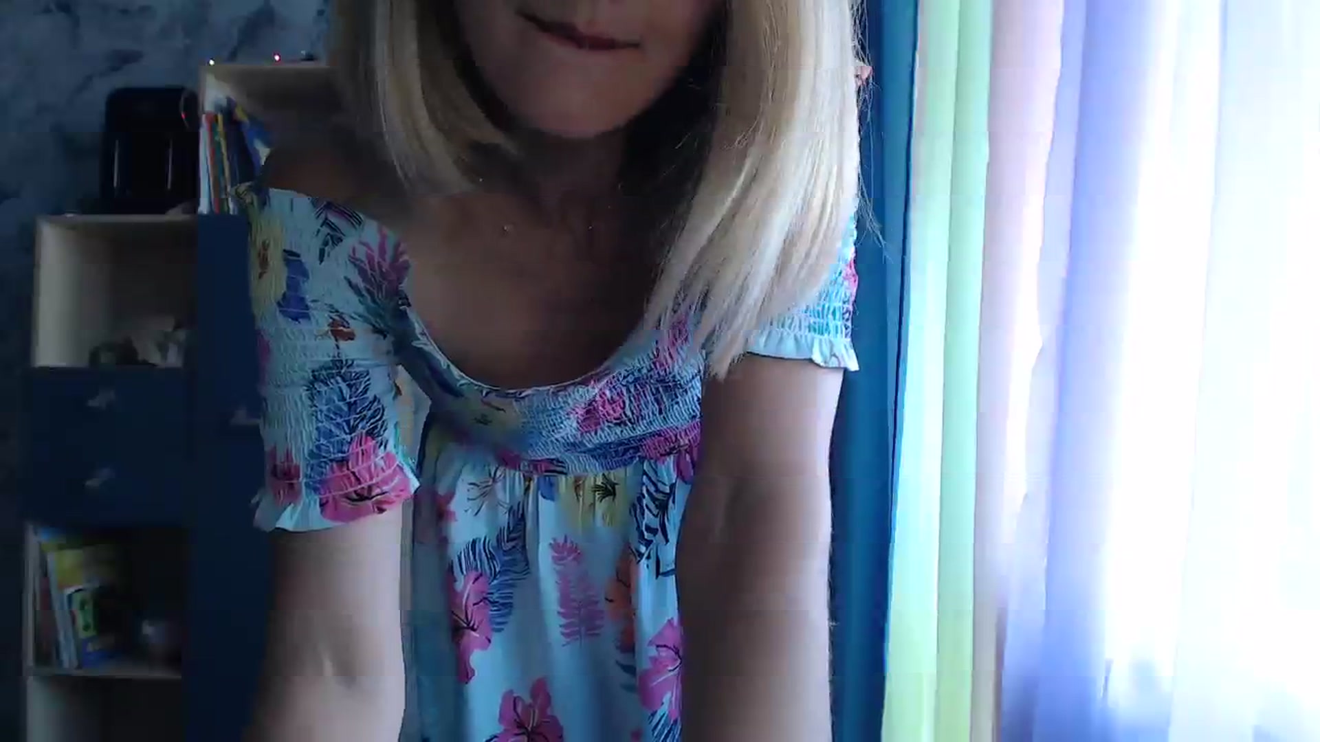 Gallery image thumbnail from Oh_Lily's myfreecams stream on, 08/17/2023, 11:18 image 4 of 20