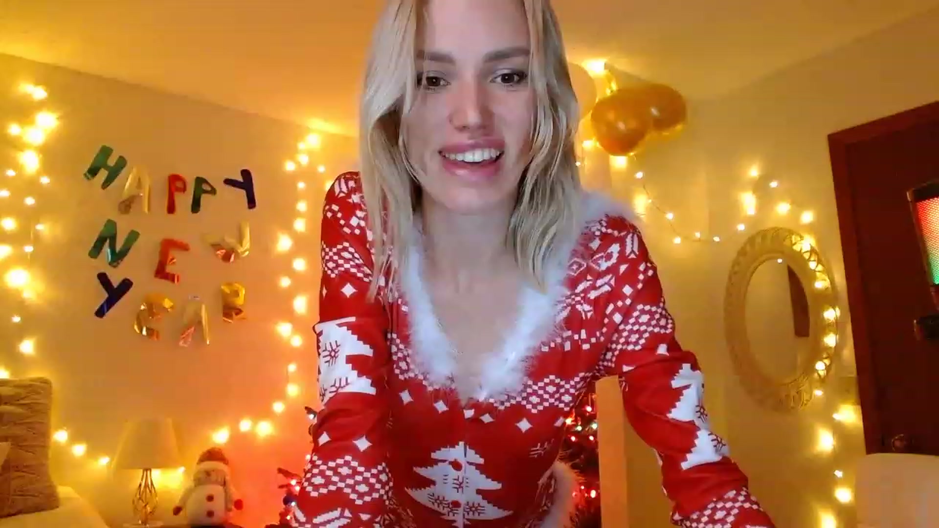 Gallery image thumbnail from Ohbabykelly's myfreecams stream on, 01/01/2023, 02:18 image 1 of 20