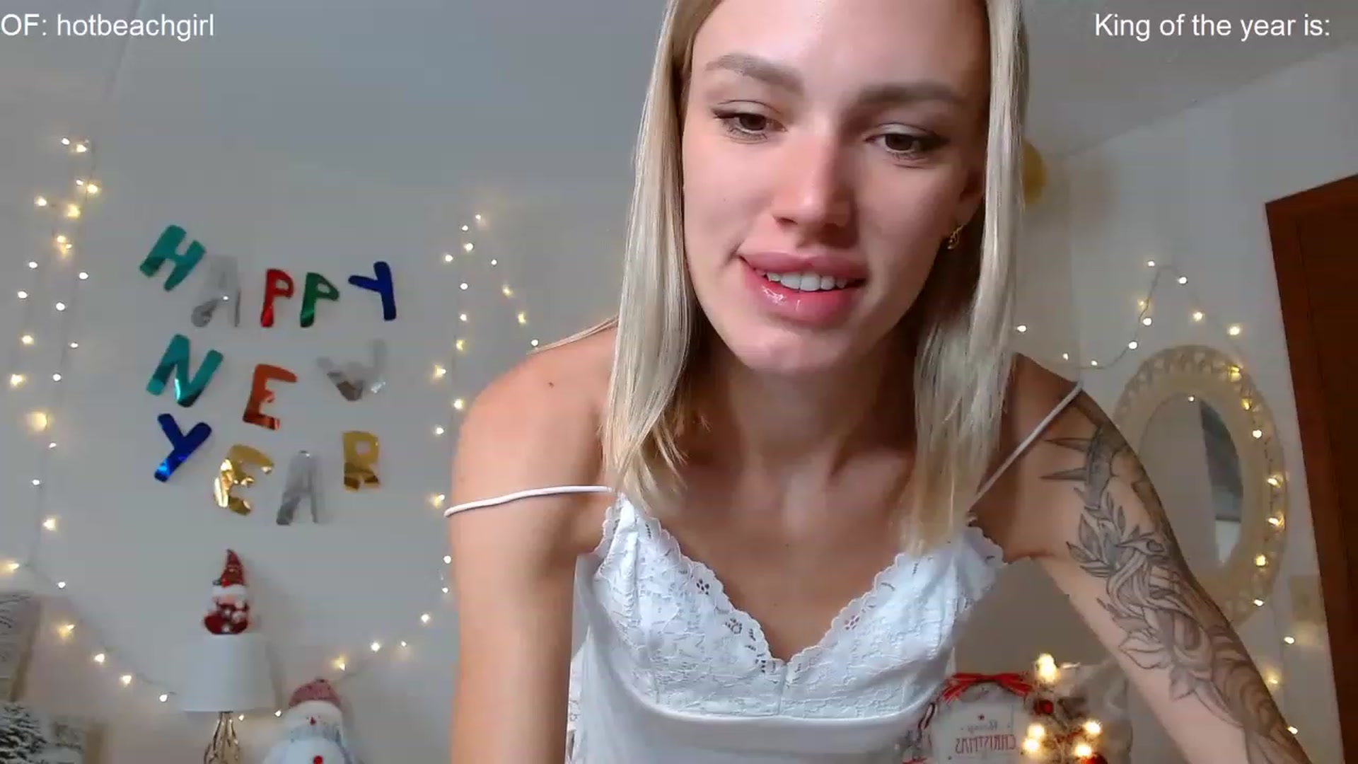 Gallery image thumbnail from Ohbabykelly's myfreecams stream on, 01/01/2023, 18:39 image 15 of 20