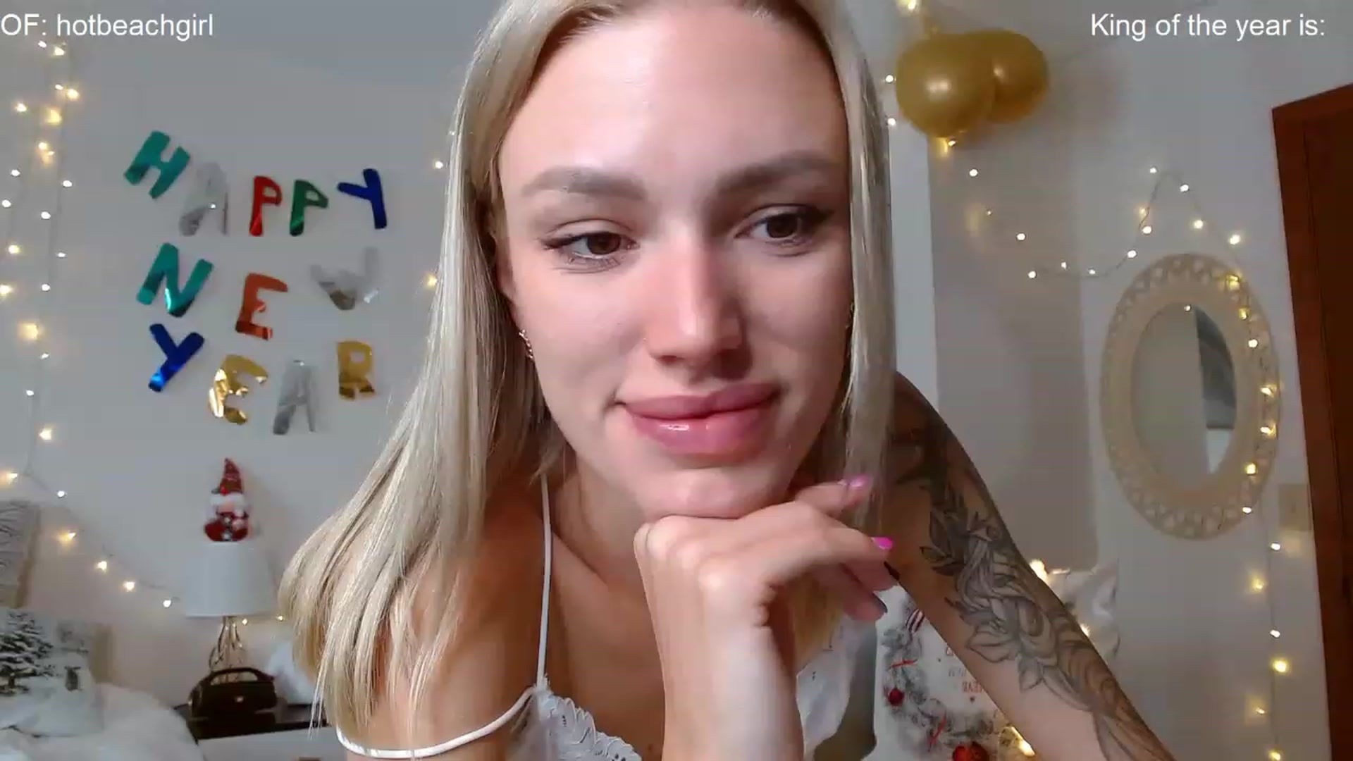 Gallery image thumbnail from Ohbabykelly's myfreecams stream on, 01/01/2023, 18:39 image 14 of 20