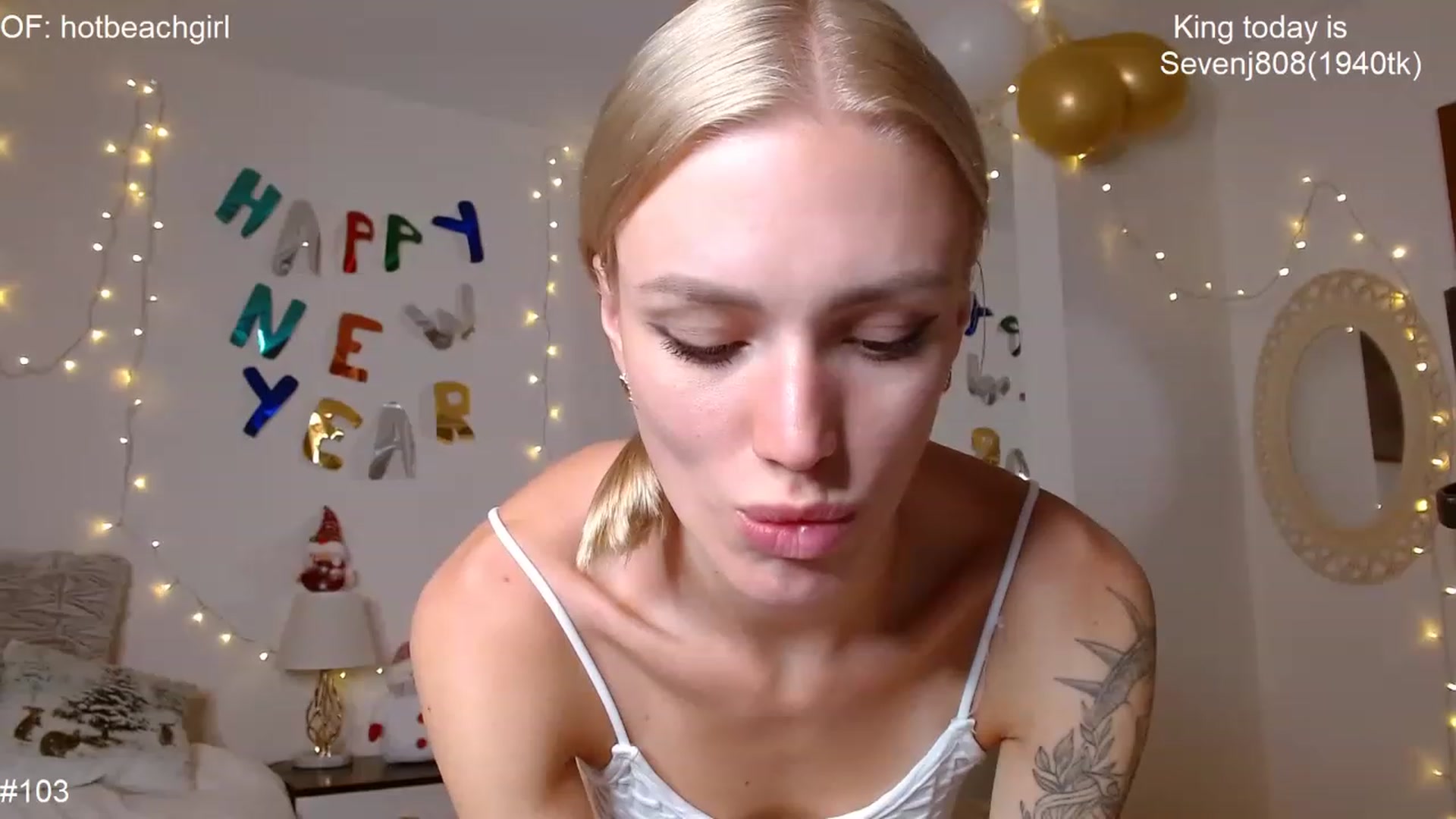 Gallery image thumbnail from Ohbabykelly's myfreecams stream on, 01/02/2023, 03:34 image 6 of 20