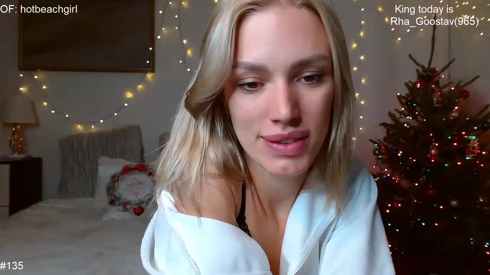 Gallery image thumbnail from Ohbabykelly's myfreecams stream on, 01/04/2023, 01:05 image 4 of 20