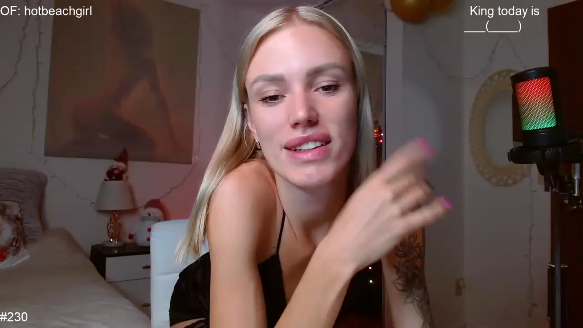 Gallery image thumbnail from Ohbabykelly's myfreecams stream on, 01/06/2023, 24:29 image 6 of 20
