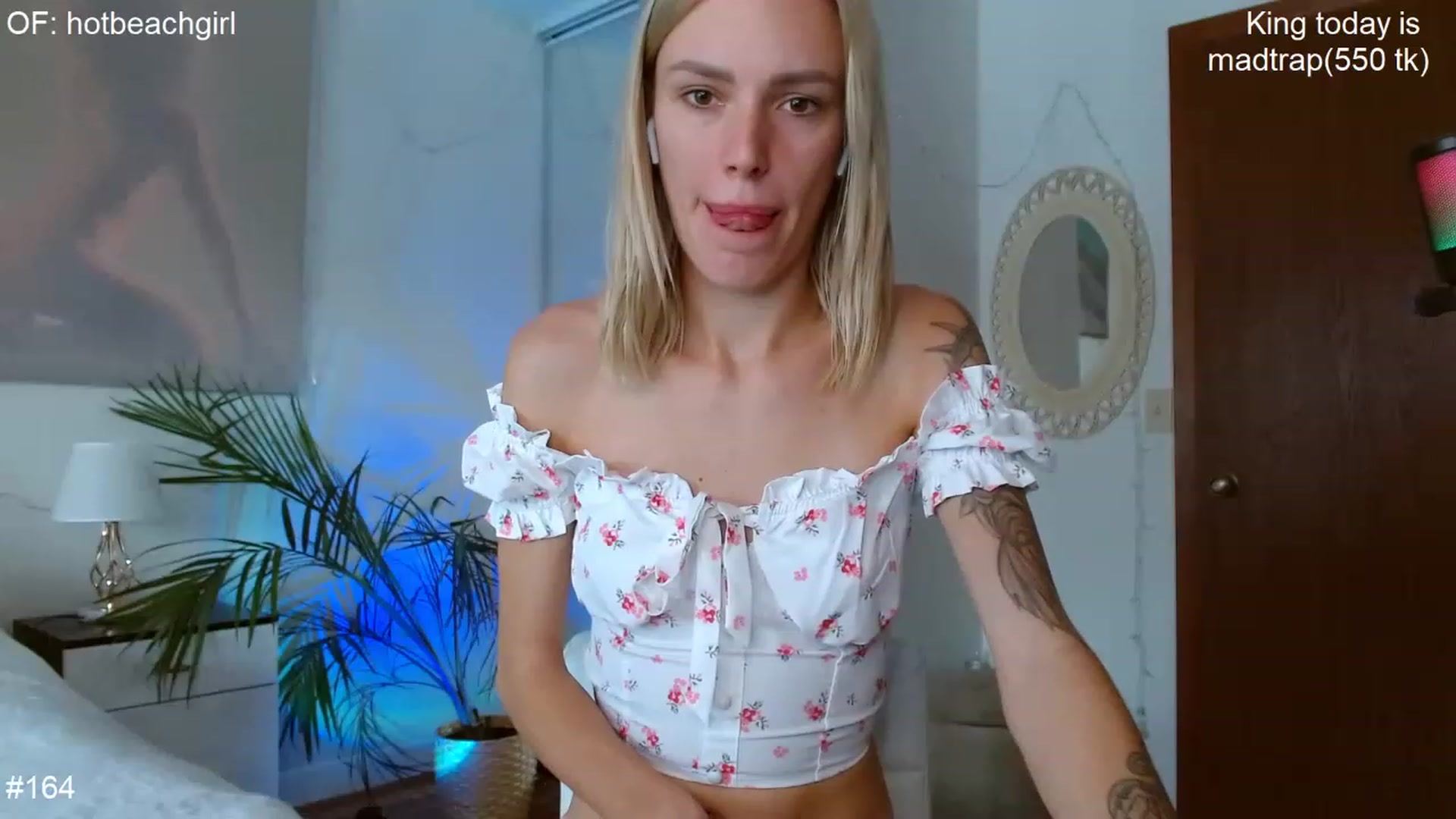 Gallery image thumbnail from Ohbabykelly's myfreecams stream on, 01/20/2023, 18:53 image 2 of 20
