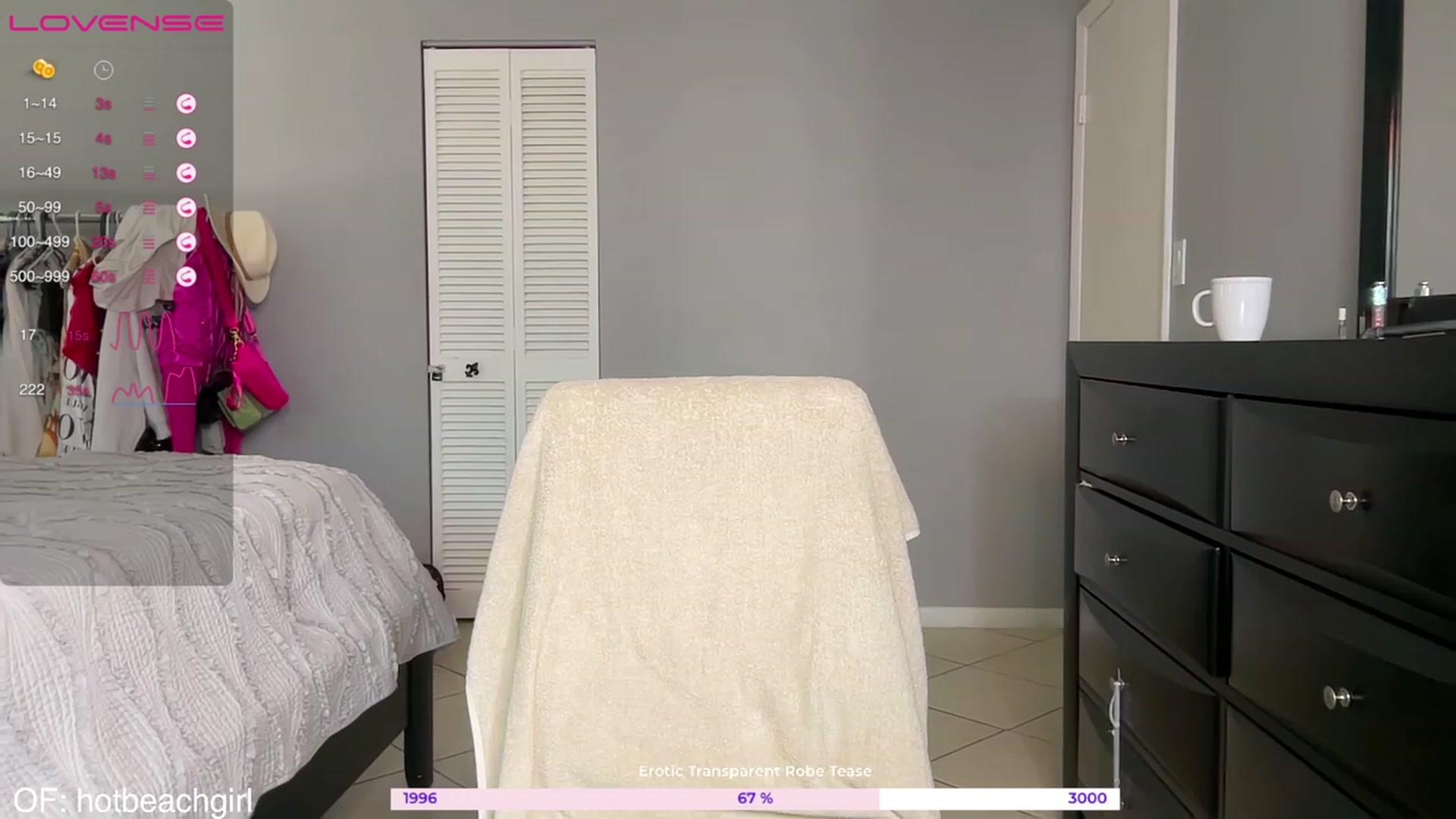Gallery image thumbnail from Ohbabykelly's myfreecams stream on, 03/27/2023, 23:39 image 13 of 20