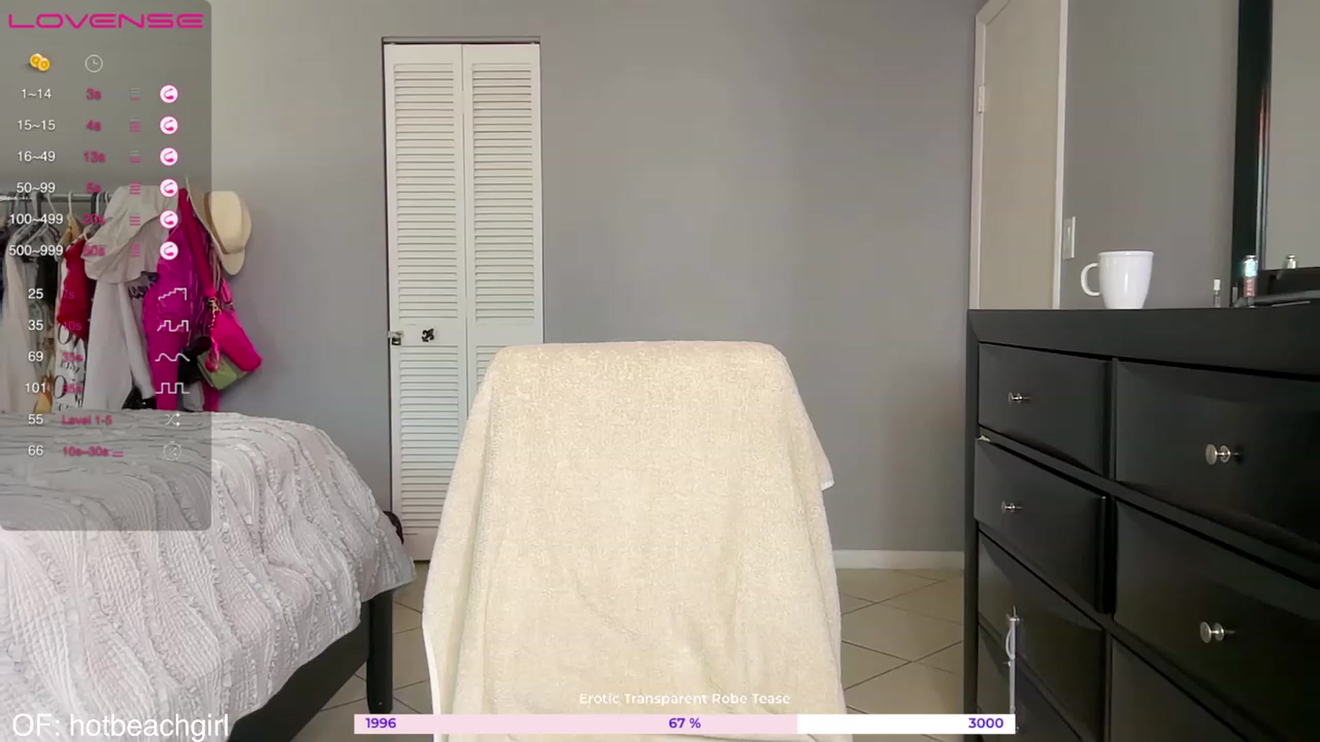 Gallery image thumbnail from Ohbabykelly's myfreecams stream on, 03/27/2023, 23:39 image 12 of 20