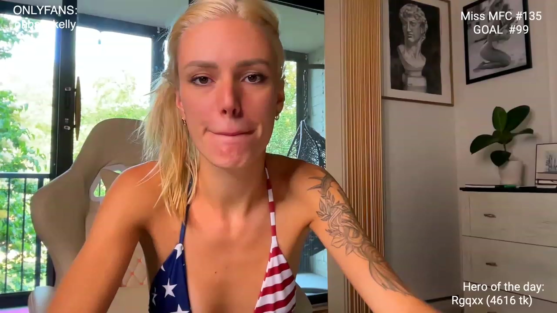 Gallery image thumbnail from Ohbabykelly's myfreecams stream on, 06/17/2023, 24:01 image 2 of 20