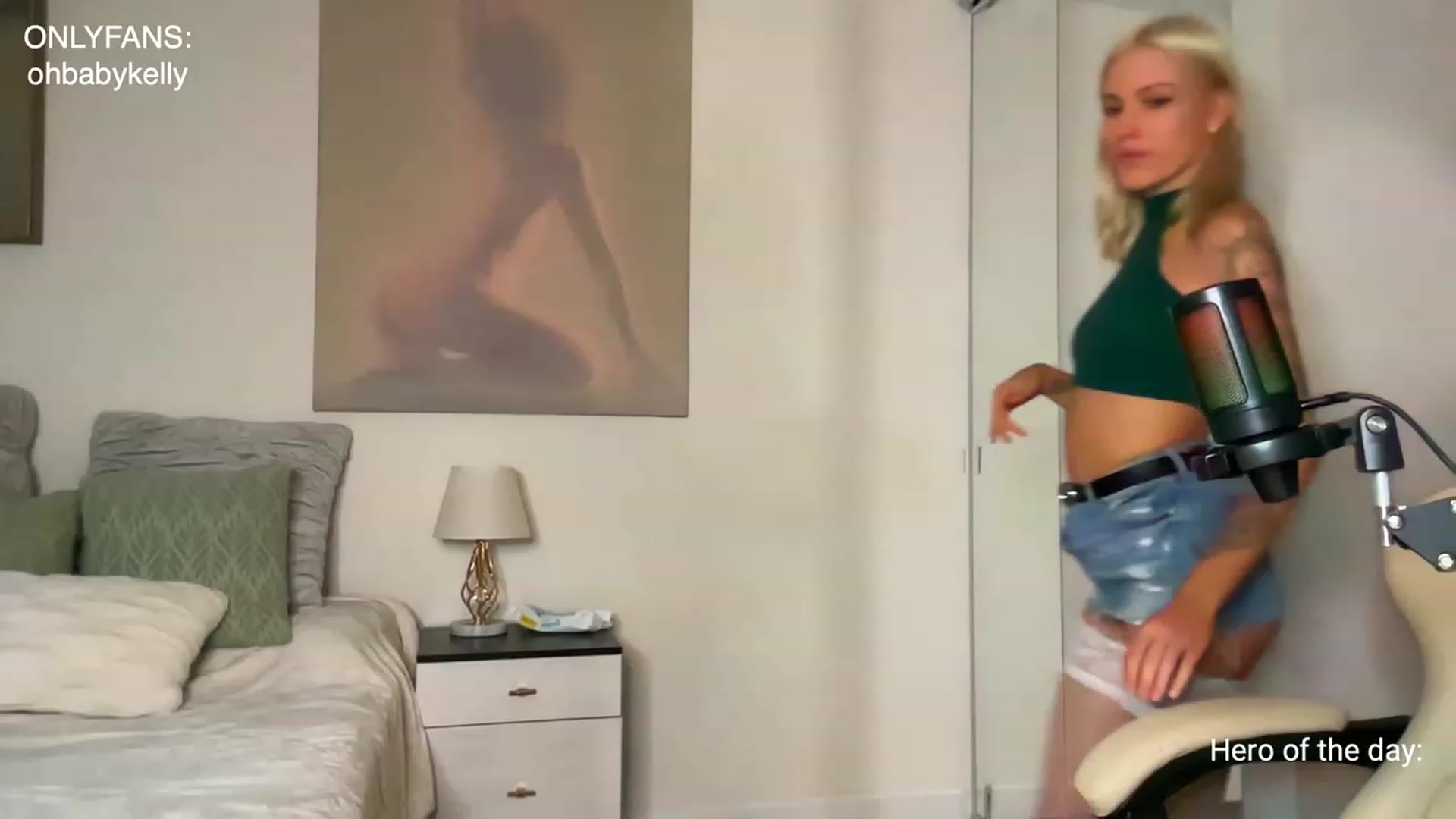 Gallery image thumbnail from Ohbabykelly's myfreecams stream on, 06/23/2023, 01:43 image 13 of 20