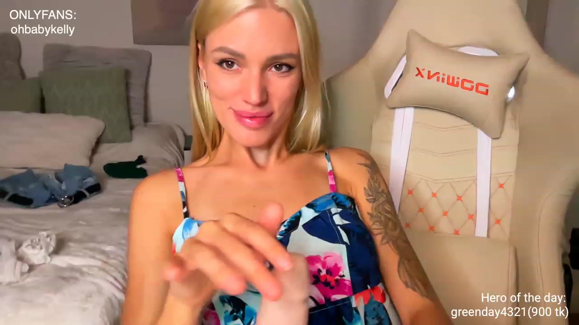 Gallery image thumbnail from Ohbabykelly's myfreecams stream on, 06/23/2023, 03:49 image 8 of 20