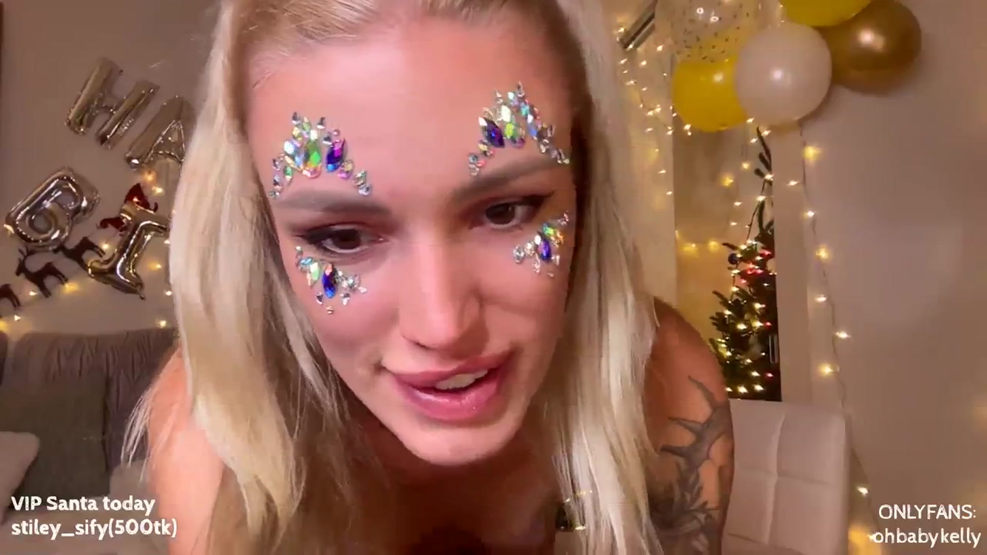 Gallery image thumbnail from Ohbabykelly's myfreecams stream on, 12/29/2023, 03:11 image 2 of 20