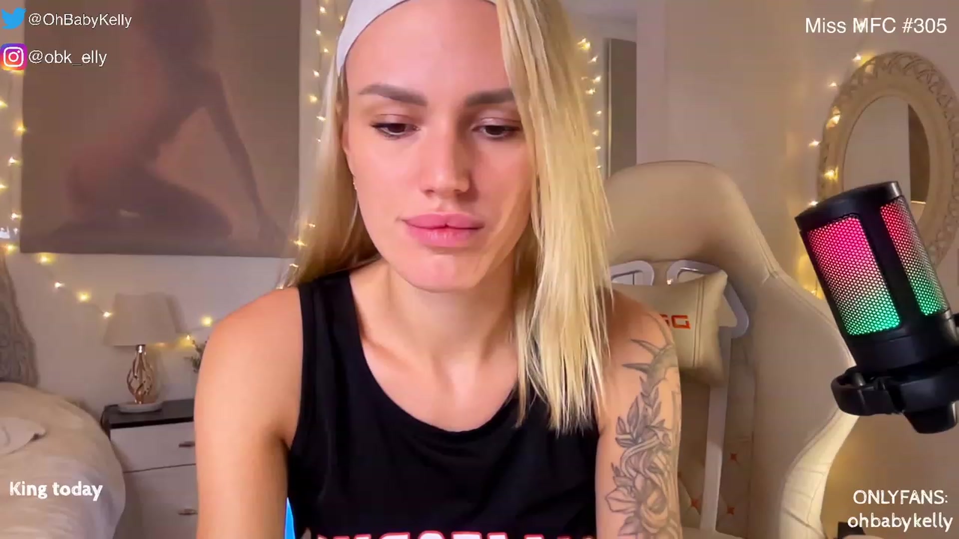 Gallery image thumbnail from Ohbabykelly's myfreecams stream on, 01/29/2024, 24:50 image 3 of 20