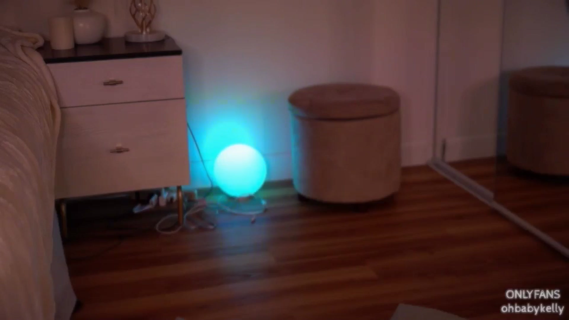 Gallery image thumbnail from Ohbabykelly's myfreecams stream on, 04/23/2024, 01:33 image 13 of 20
