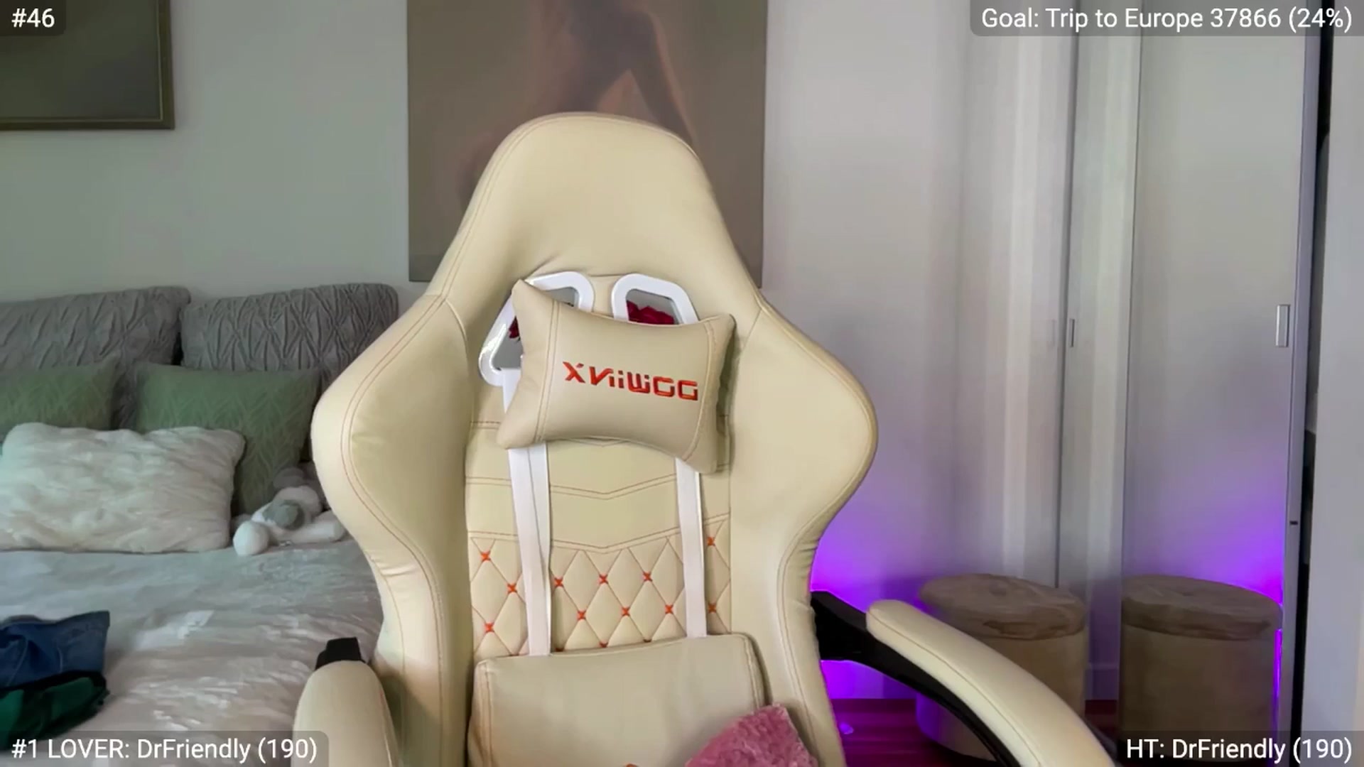 Gallery image thumbnail from Ohbabykelly's myfreecams stream on, 07/16/2024, 21:02 image 5 of 20