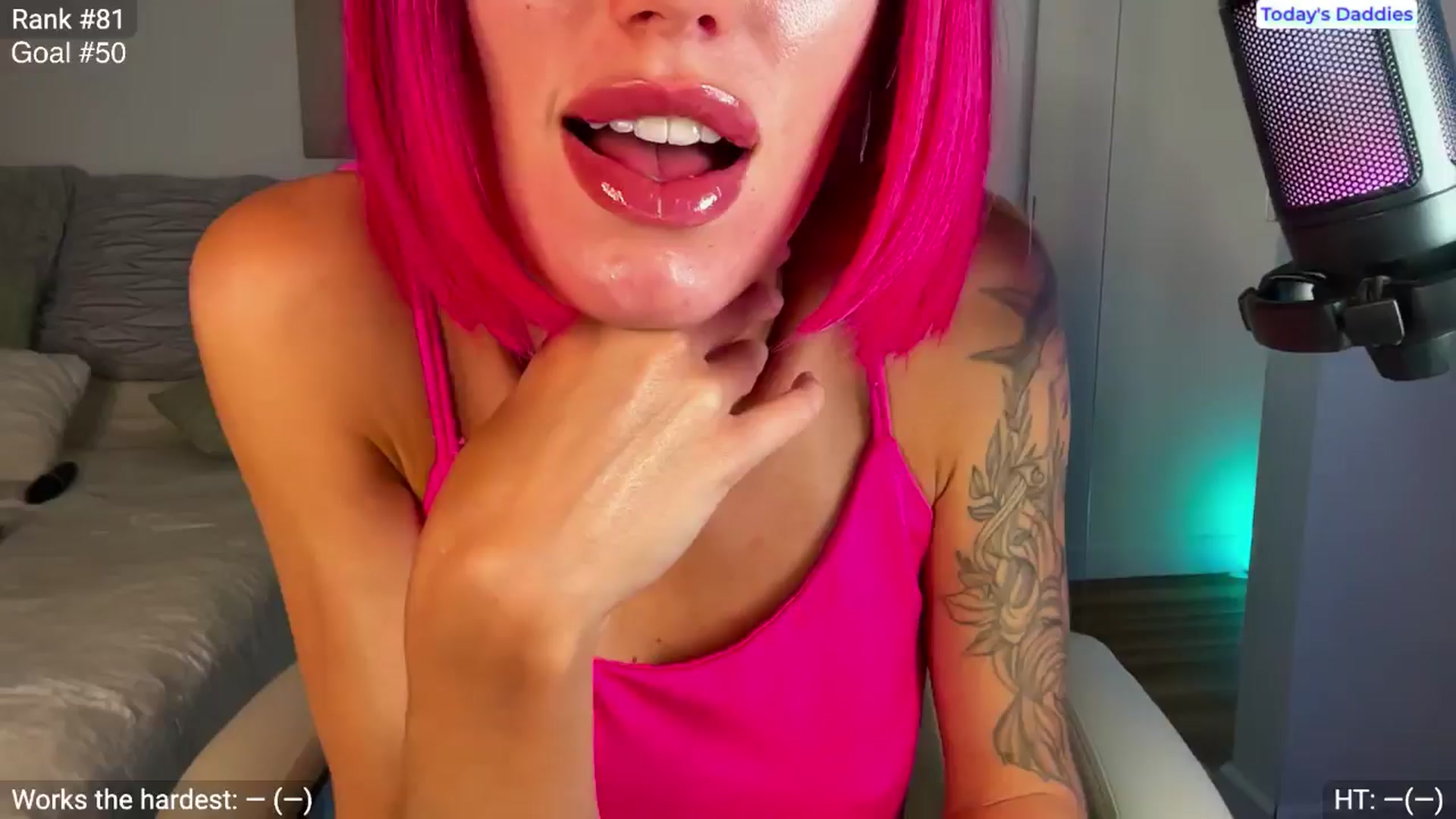 Gallery image thumbnail from Ohbabykelly's myfreecams stream on, 08/22/2024, 24:30 image 10 of 20