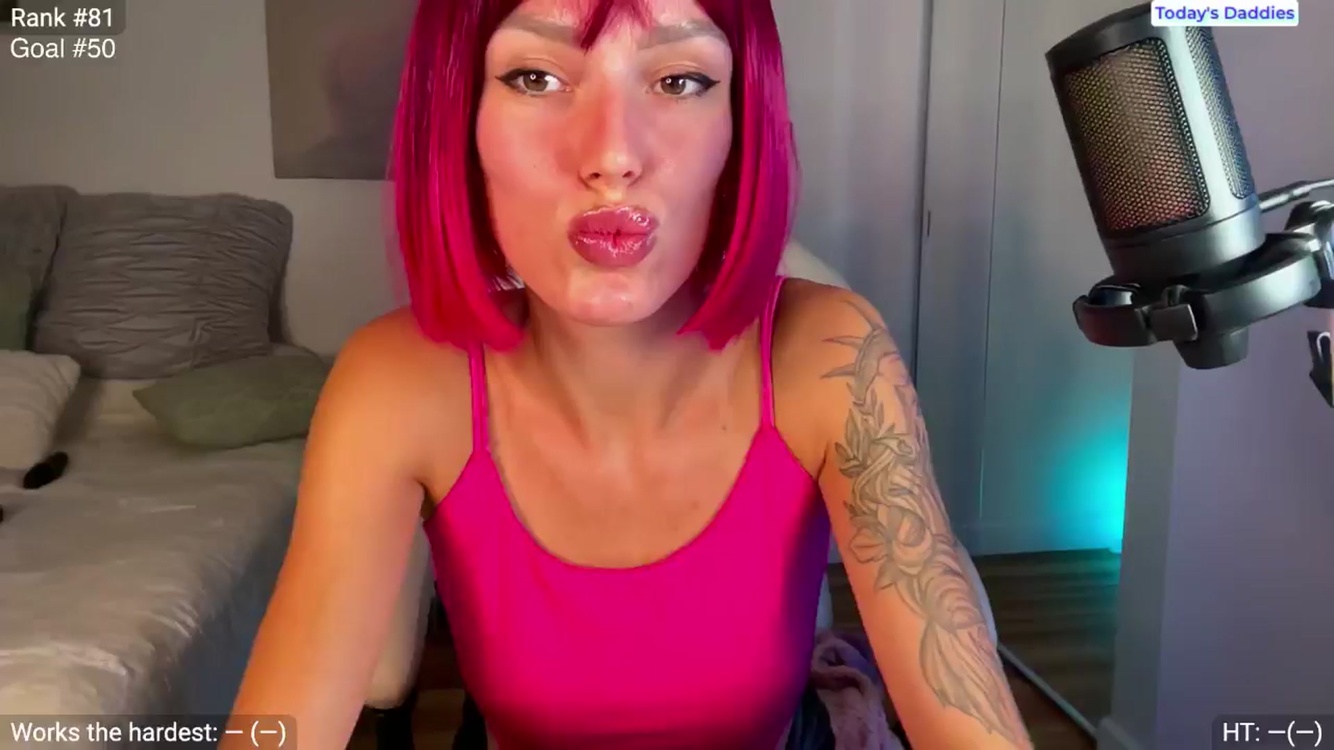 Gallery image thumbnail from Ohbabykelly's myfreecams stream on, 08/22/2024, 24:30 image 2 of 20