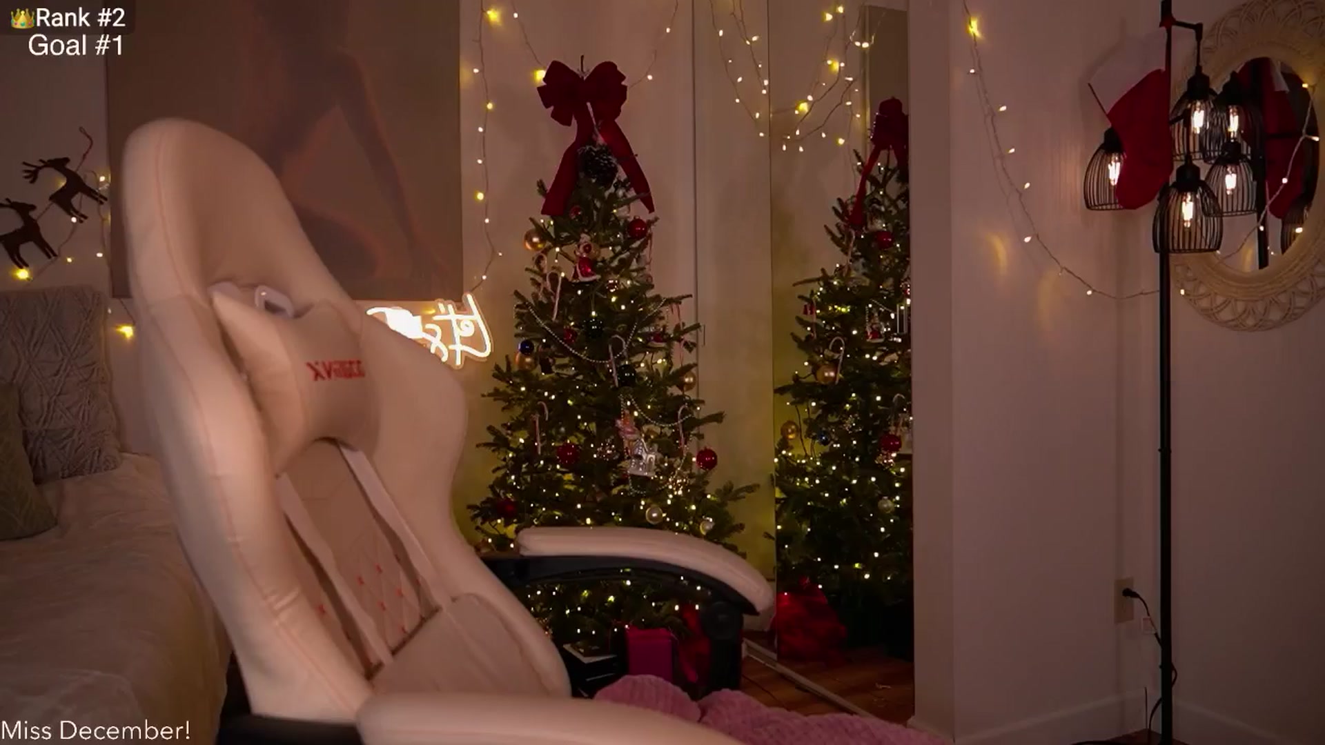 Gallery image thumbnail from Ohbabykelly's myfreecams stream on, 12/31/2024, 23:11 image 11 of 20