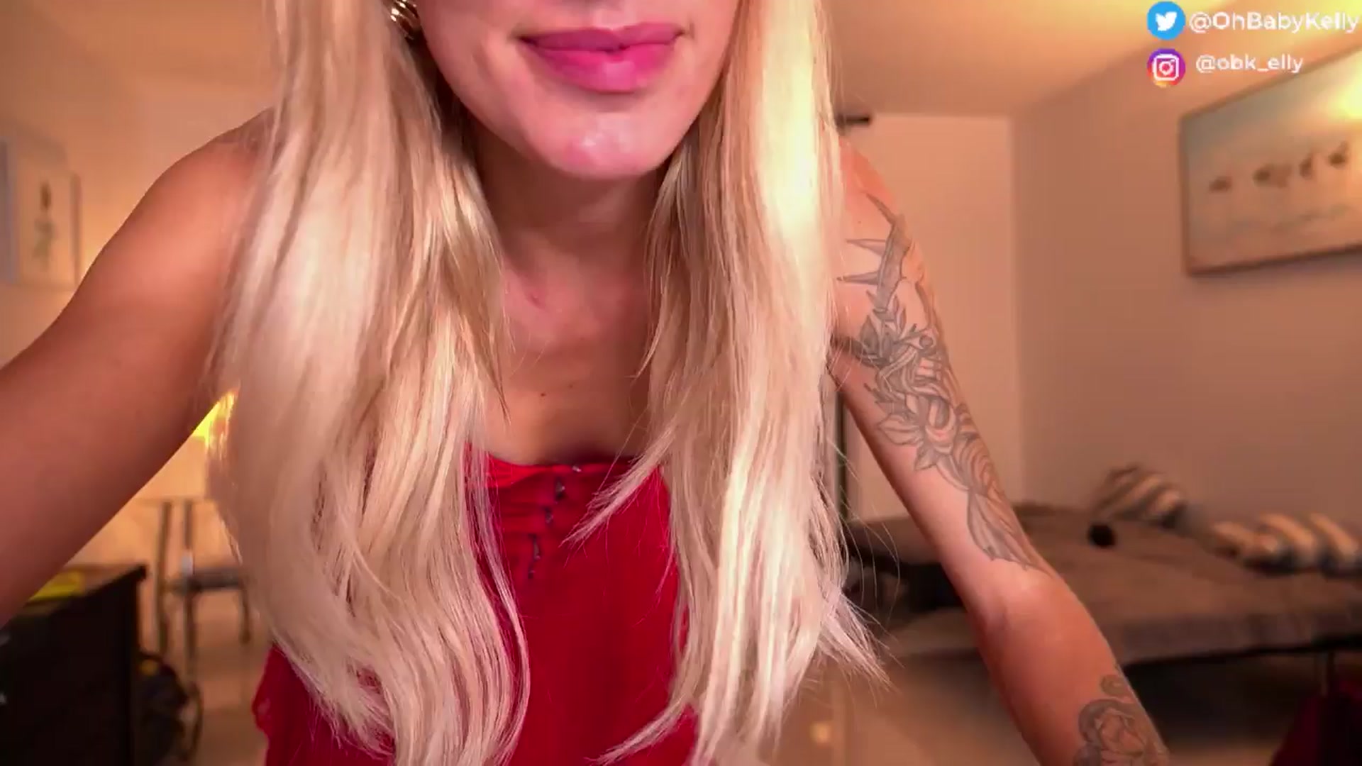 Gallery image thumbnail from Ohbabykelly's myfreecams stream on, 03/05/2025, 04:31 image 18 of 20