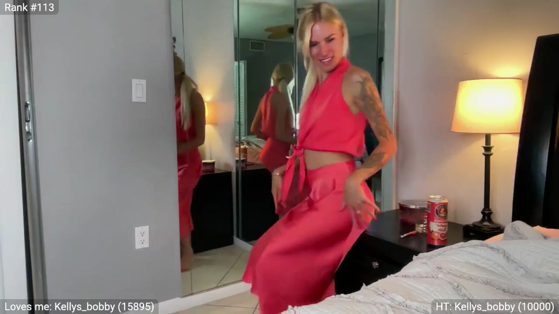 Gallery image thumbnail from Ohbabykelly's myfreecams stream on, 03/15/2025, 02:45 image 17 of 20