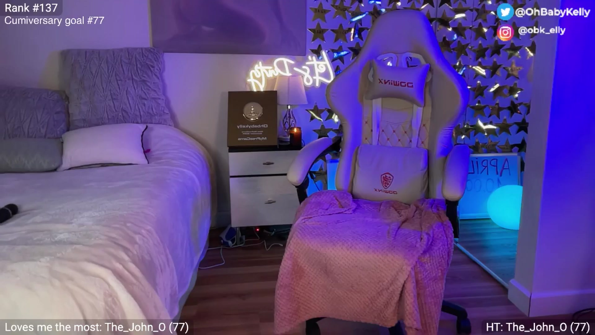 Gallery image thumbnail from Ohbabykelly's myfreecams stream on, 04/24/2025, 19:36 image 6 of 20