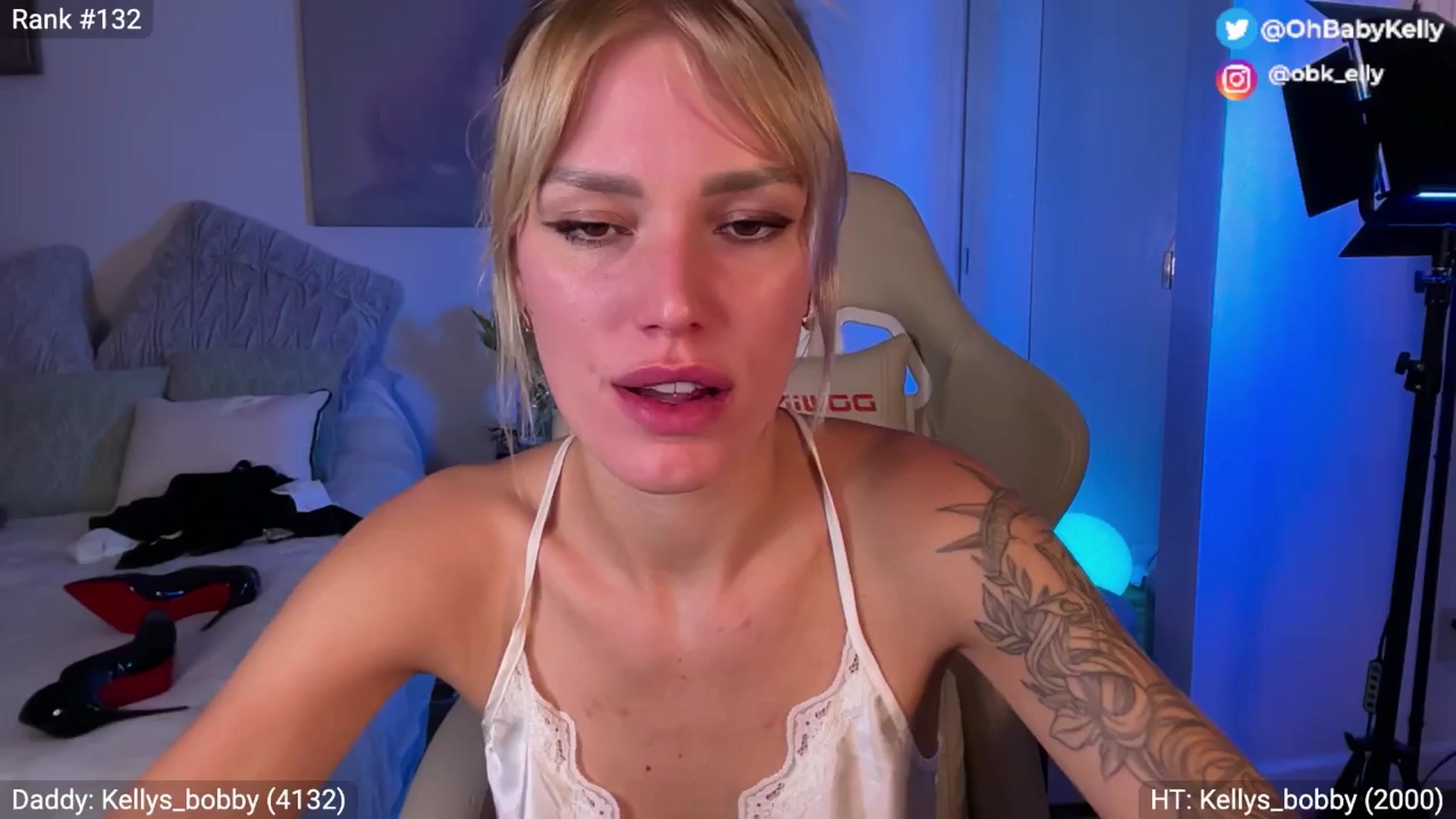 Gallery image thumbnail from Ohbabykelly's myfreecams stream on, 05/04/2025, 04:11 image 12 of 20