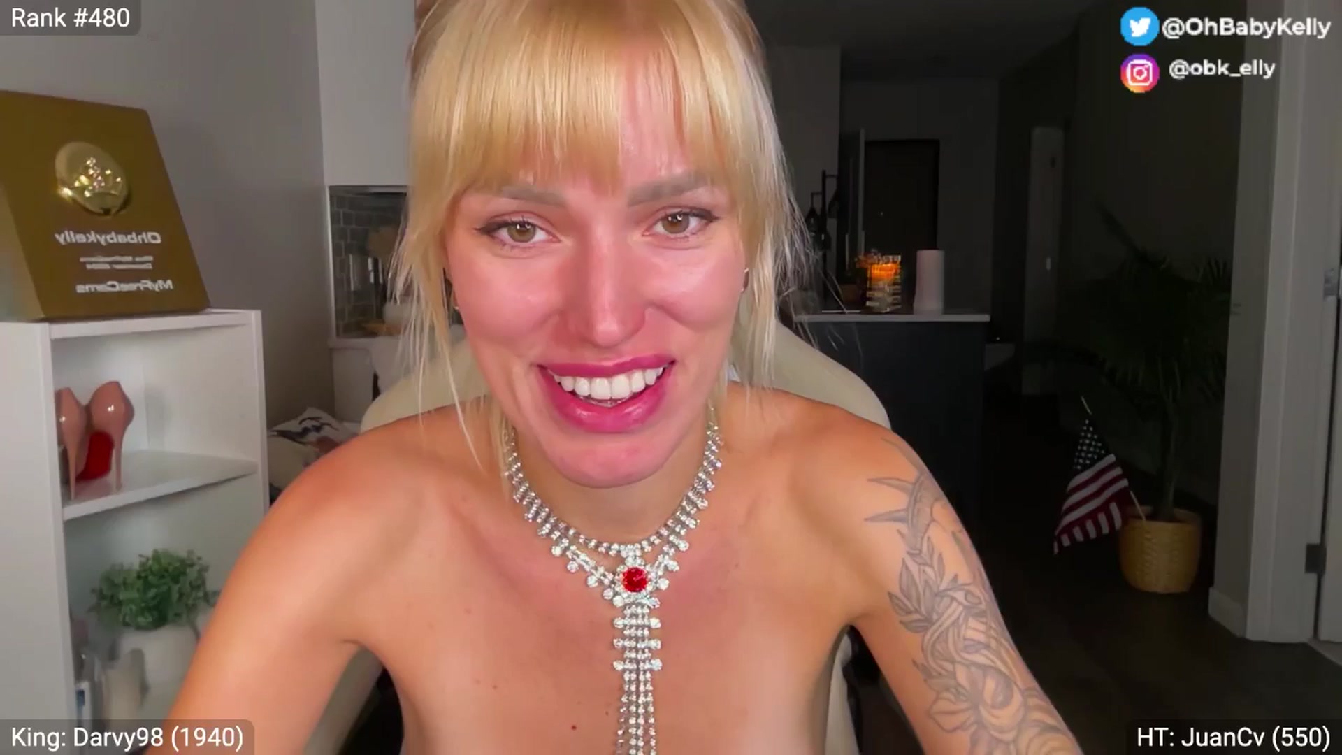 Gallery image thumbnail from Ohbabykelly's myfreecams stream on, 06/25/2025, 02:54 image 5 of 20